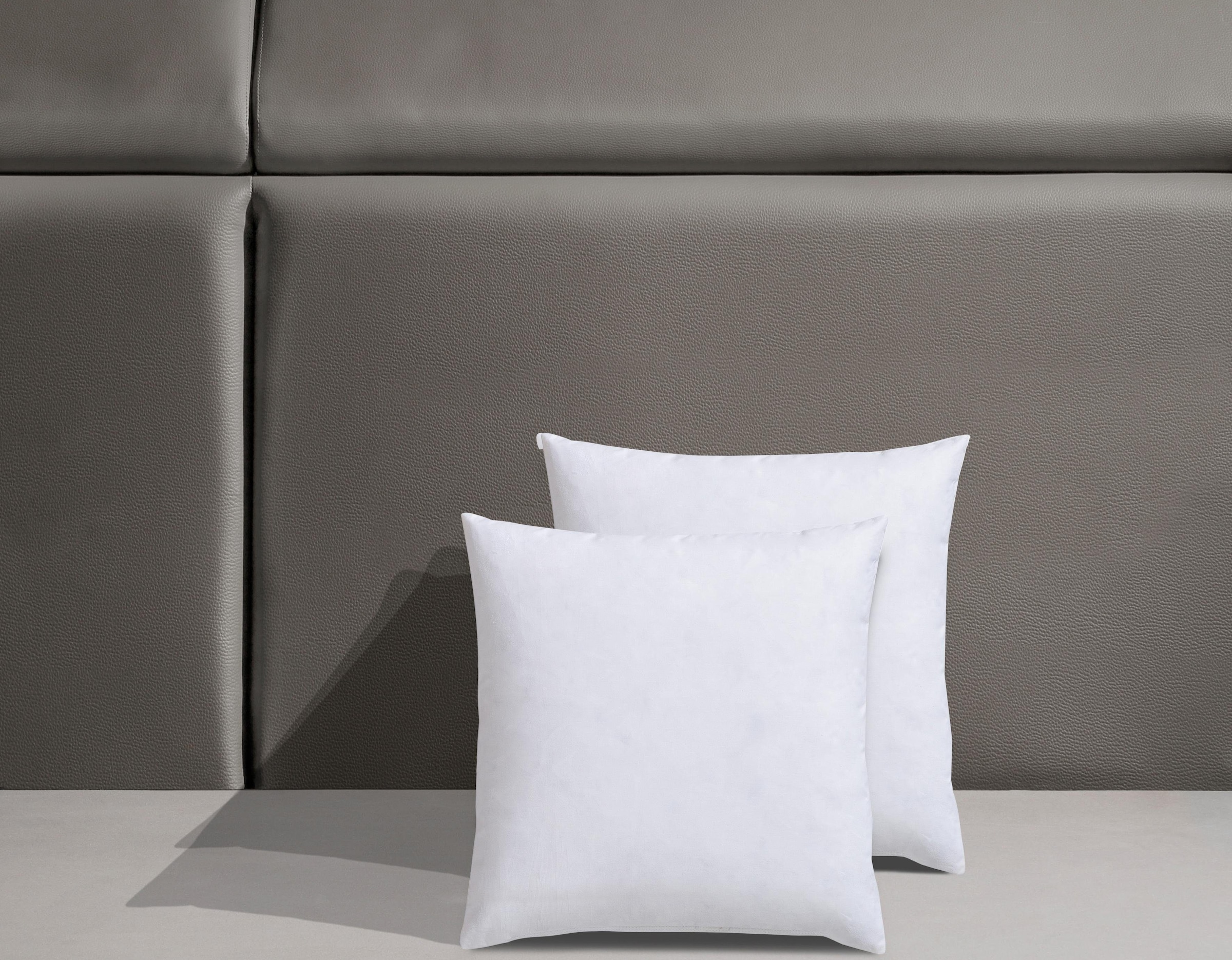 Otto Keller Federkissen »Kopfkissen & Dekokissen, in 40x40, 40x80, 80x80 cm erhältlich« Füllung: 70% Gänsefedern, 30% Gänsedaunen 2 Stk. tlg. Sofakissen, Dekokissen und auch als Schlafkissen.