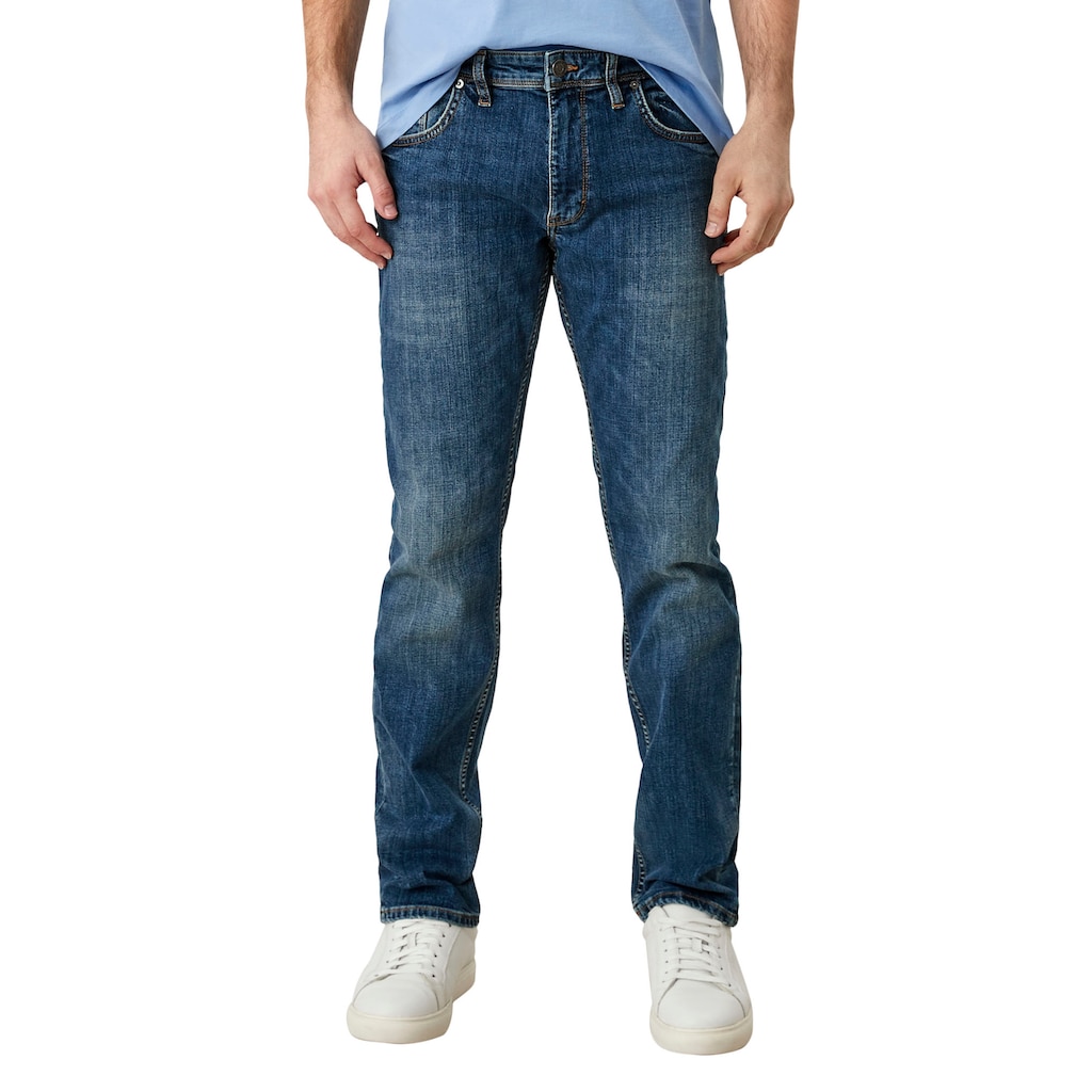 s.Oliver 5-Pocket-Jeans, mit authentischer Waschung