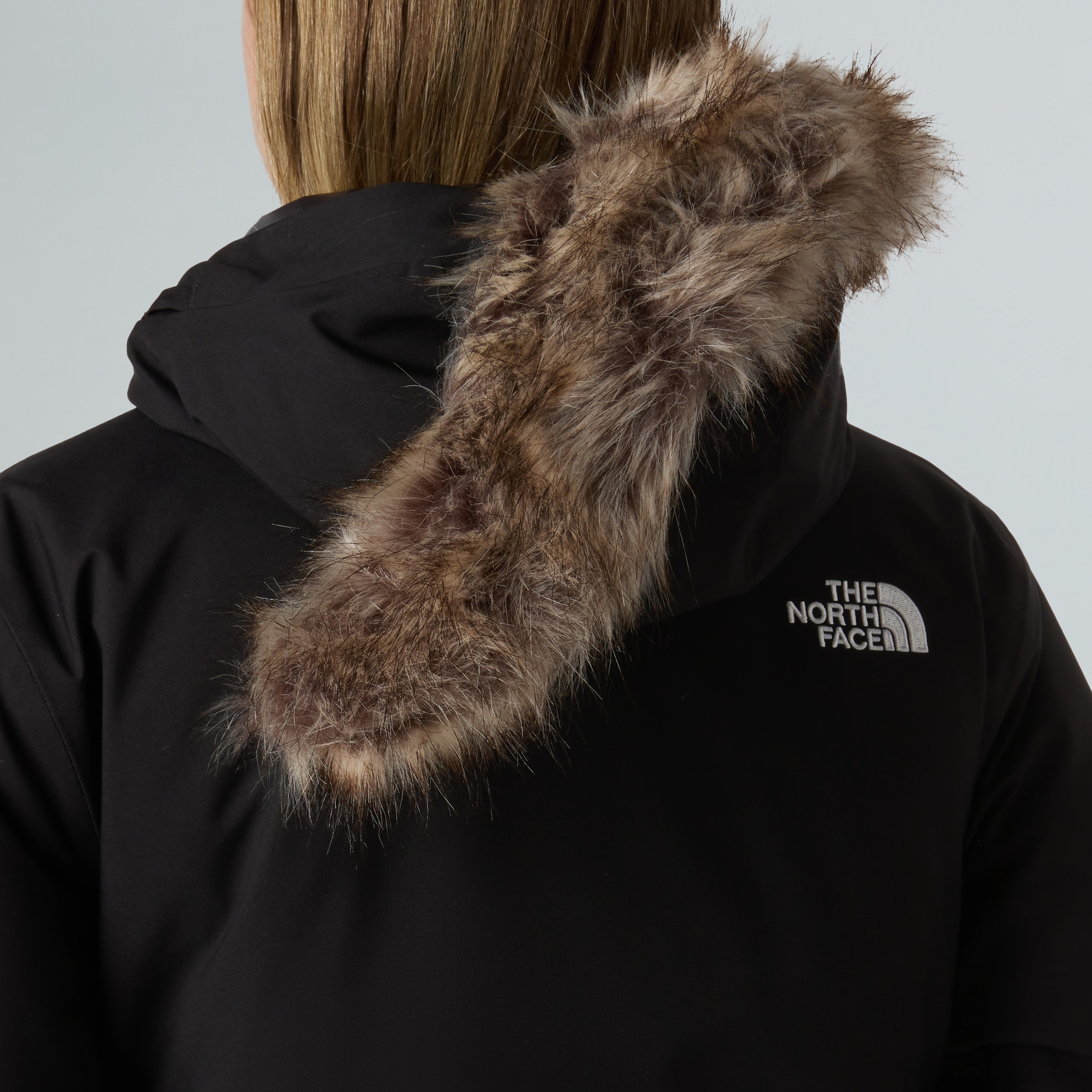 The North Face Daunenmantel »W ARCTIC PARKA«, 1 Stk. Sehr warm, winddicht, wasserdicht
