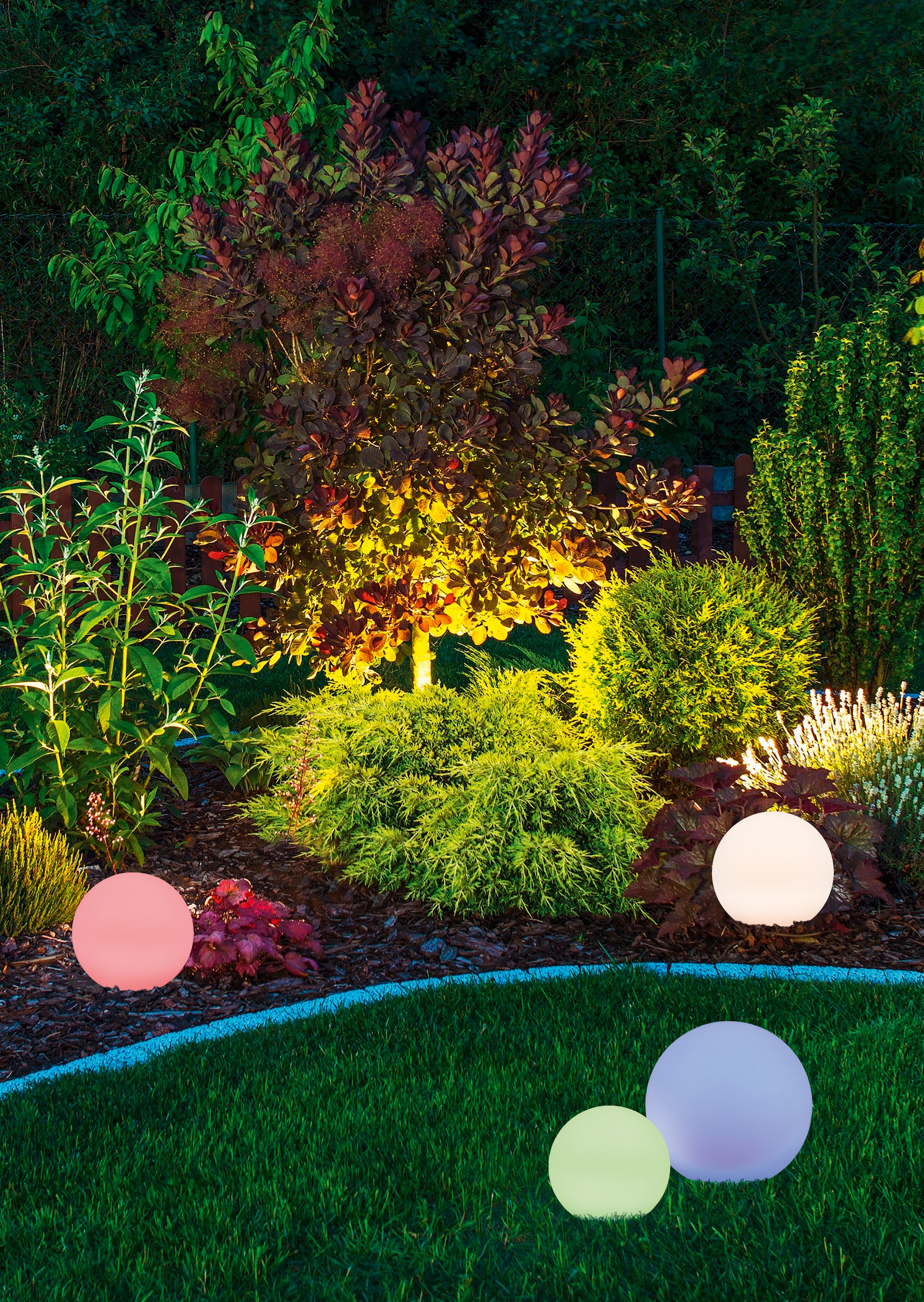 REALITY Leuchten LED Solarleuchte »MELO, Kugel Gartenleuchte Akku Solar, mit Erdspieß, Fernbedienung« LED-Board 1 Stk. RGB | Warmweiß Solar Kugellampe, RGB Farbwechsel, Dämmerungssensor, Memoryfunktion