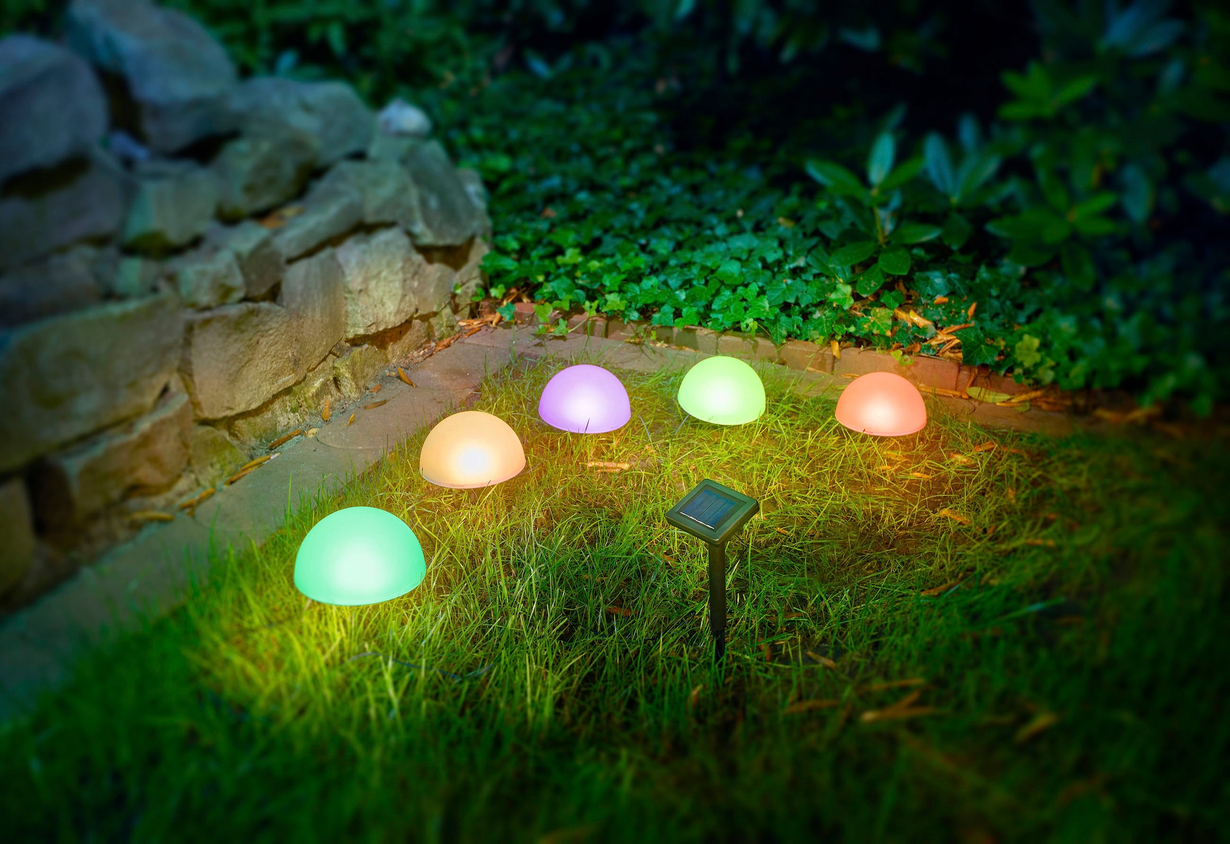 IC Gardenstyle LED Gartenleuchte »Solar Halbkugeln - 5er-Set«, Leuchtmittel LED-Board | LED fest integriert, mit separatem Solarpanel
