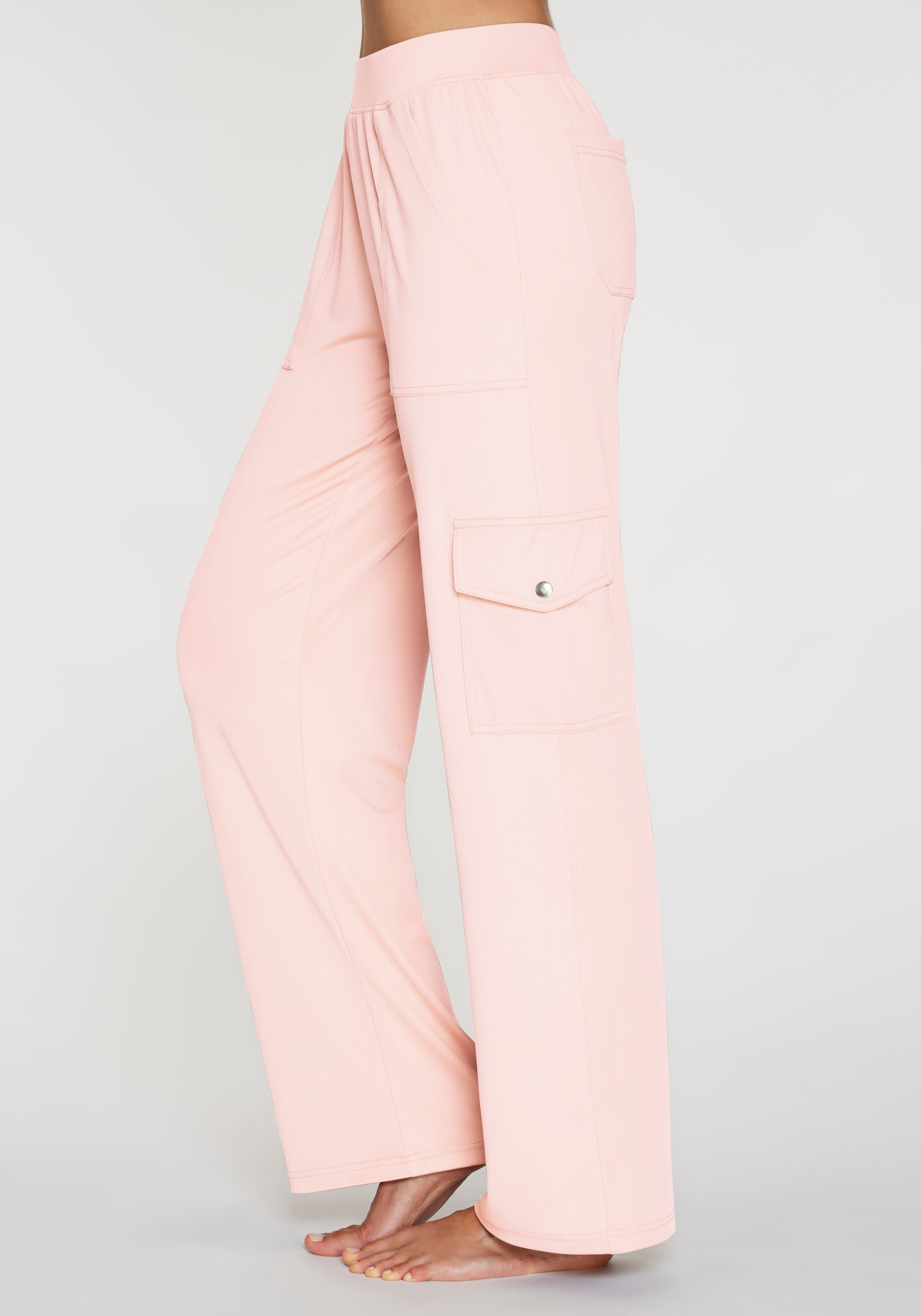 H.I.S Cargohose  mit 6 praktischen Taschen, Loungewear