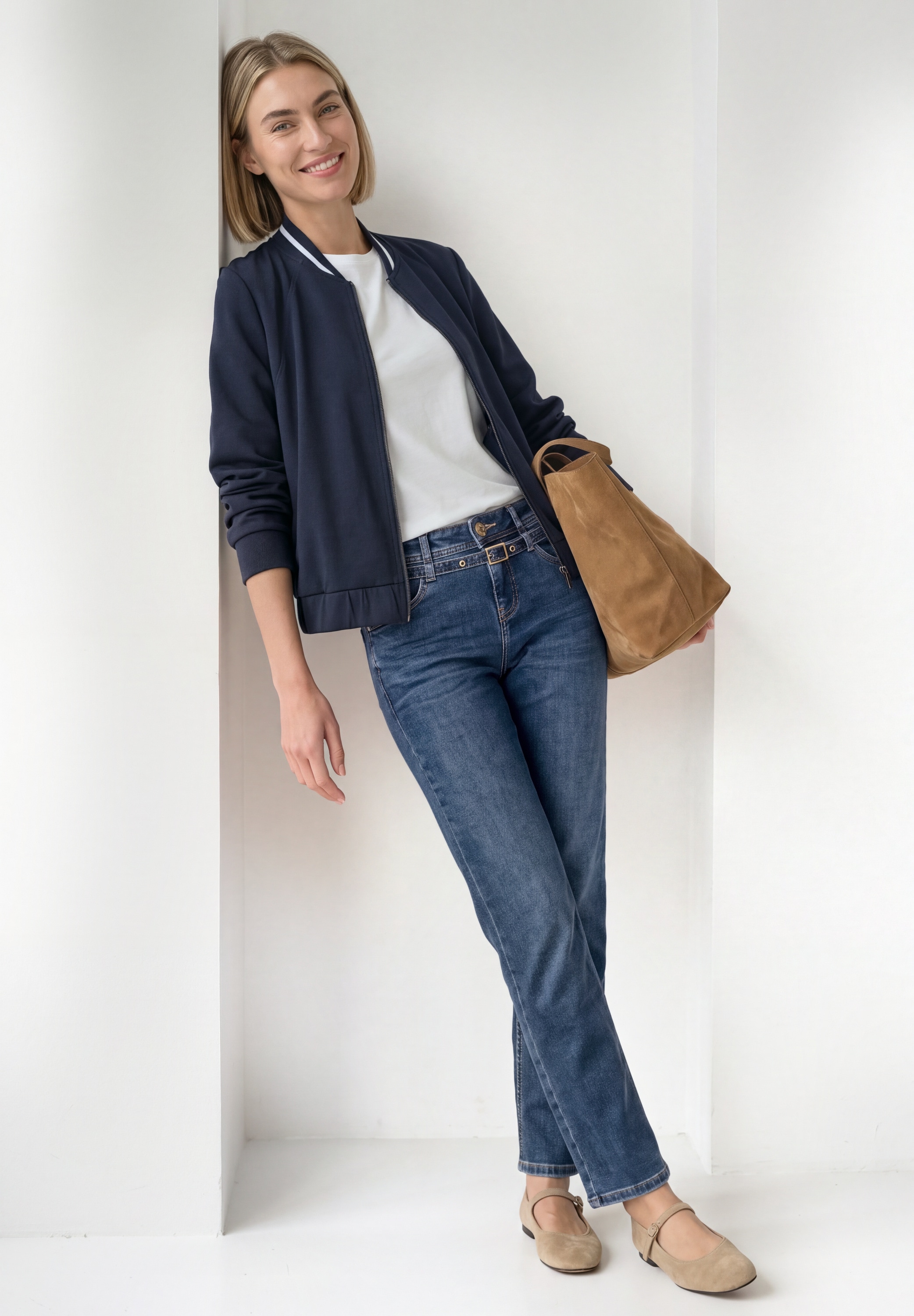 STREET ONE Straight-Jeans »Style Amalia« mit Jeans-Gürtel / Stretch