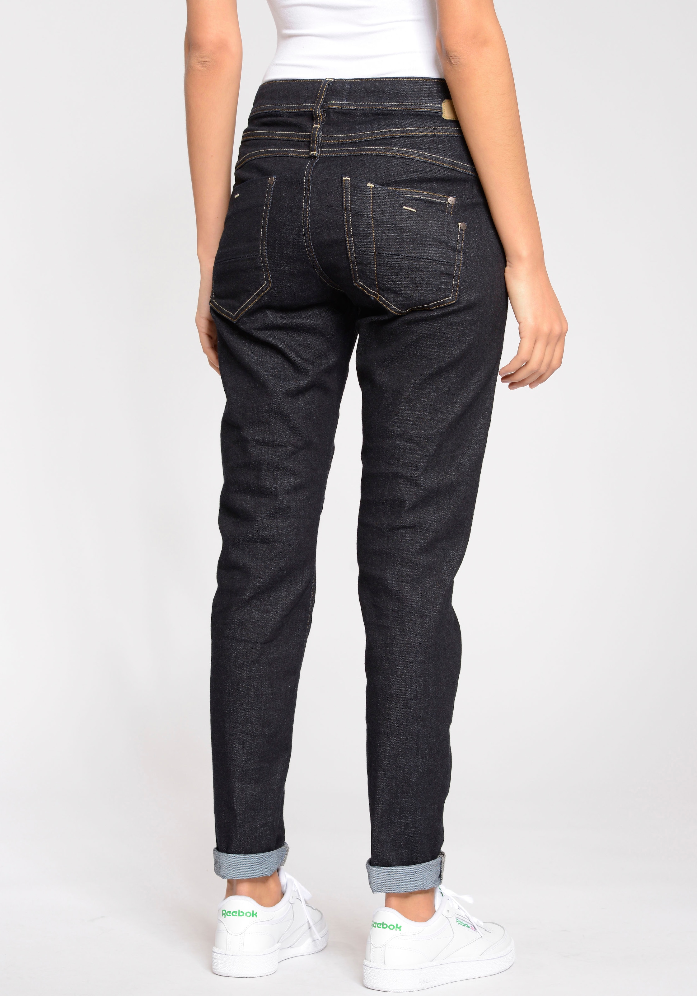 GANG Relax-fit-Jeans »AMELIE«, mit Used-Effekten