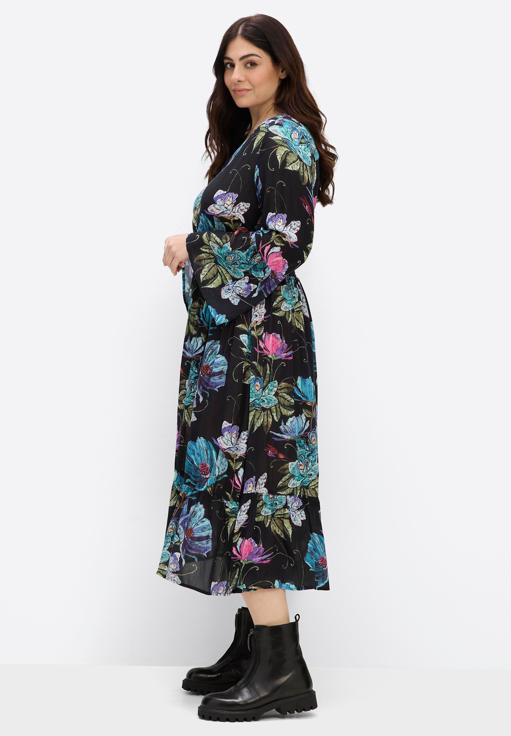 sheego by Joe Browns Maxikleid »Maxikleid Maxikleid mit Blumendruck« Ohne Tasche