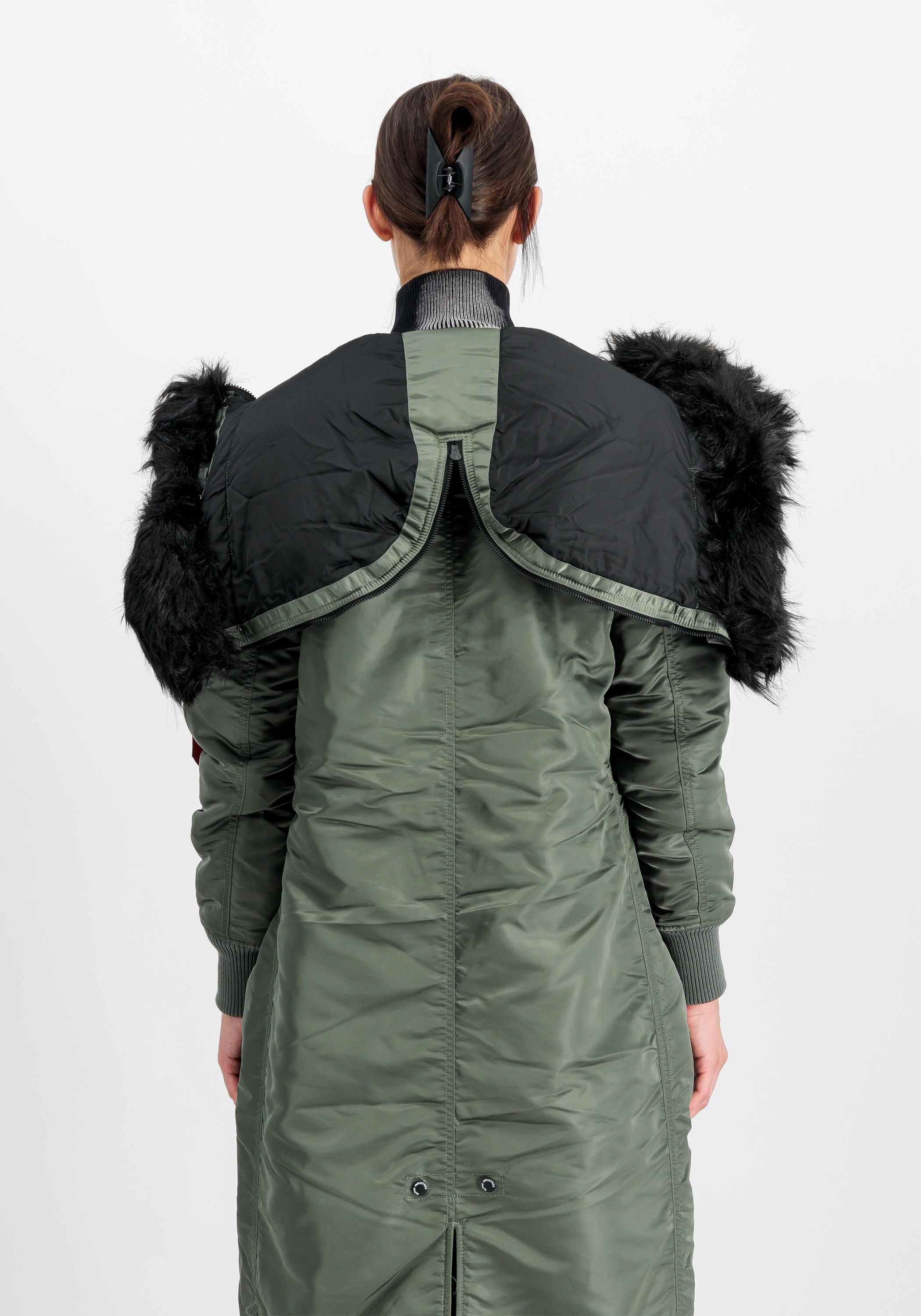 Alpha Industries Winterjacke »Alpha Industries Women - Cold Weather Jackets Long Fishtail W«