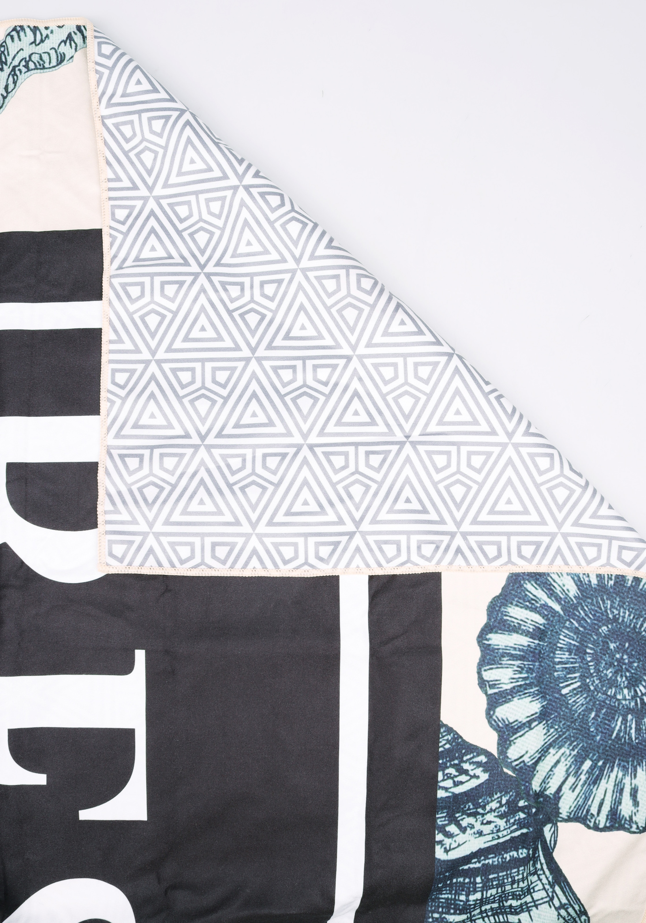 Capelli New York Strandtuch schnelltrocknend, inkl. praktischer Tasche