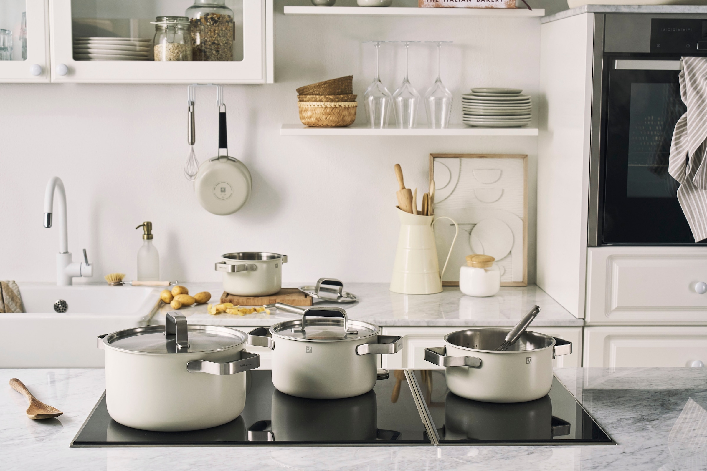 Zwilling Topf-Set »Pure« Set, 3 Kochtöpfe (16, 20 & 24 cm), Bratentopf 20 cm, Stieltopf 16 cm, 5 tlg. tlg. Edelstahl 18/10