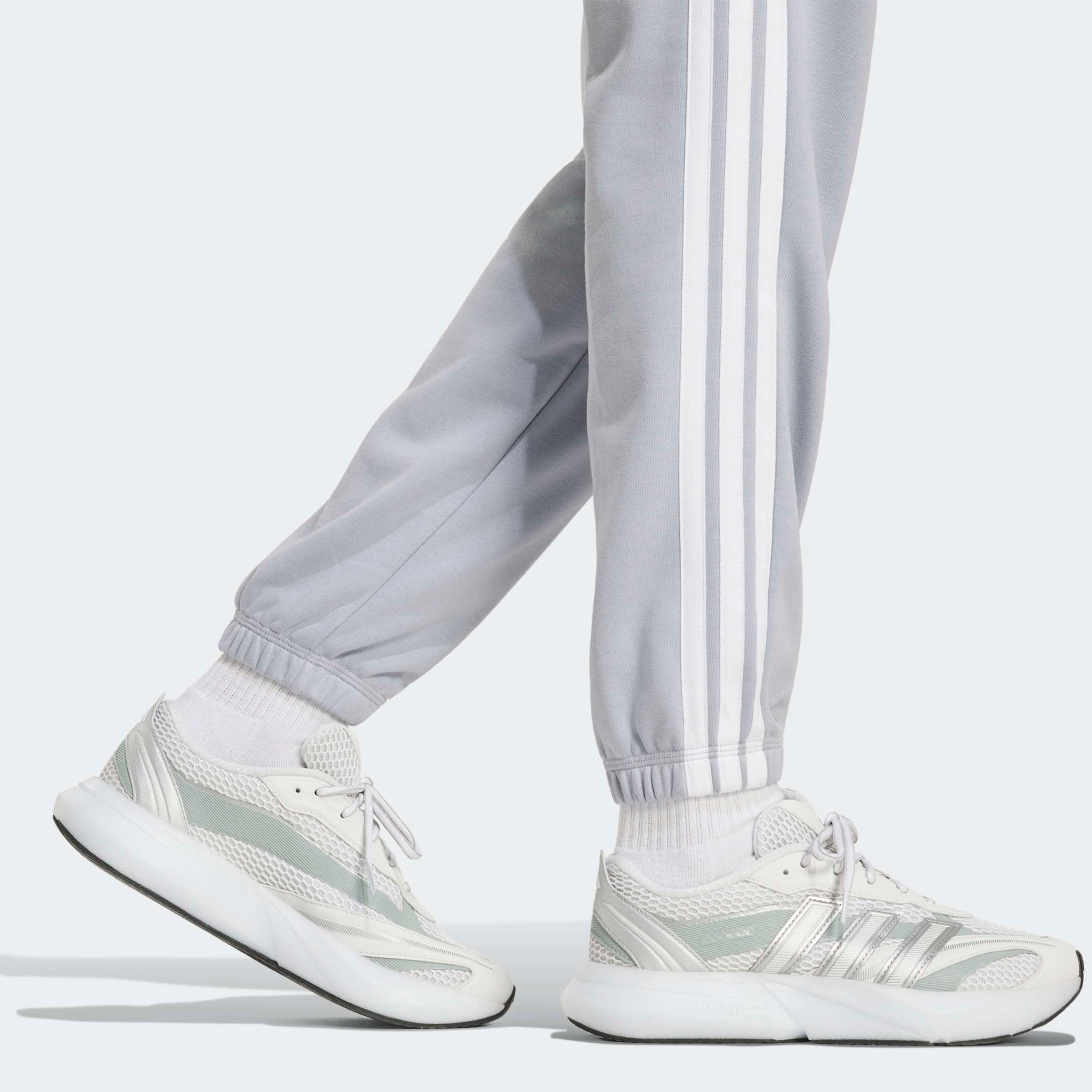 adidas Sportswear Sporthose »W 3S FT CF PT«  Reguläre Passform, mittelhoher Bund, weiches French Terry Material