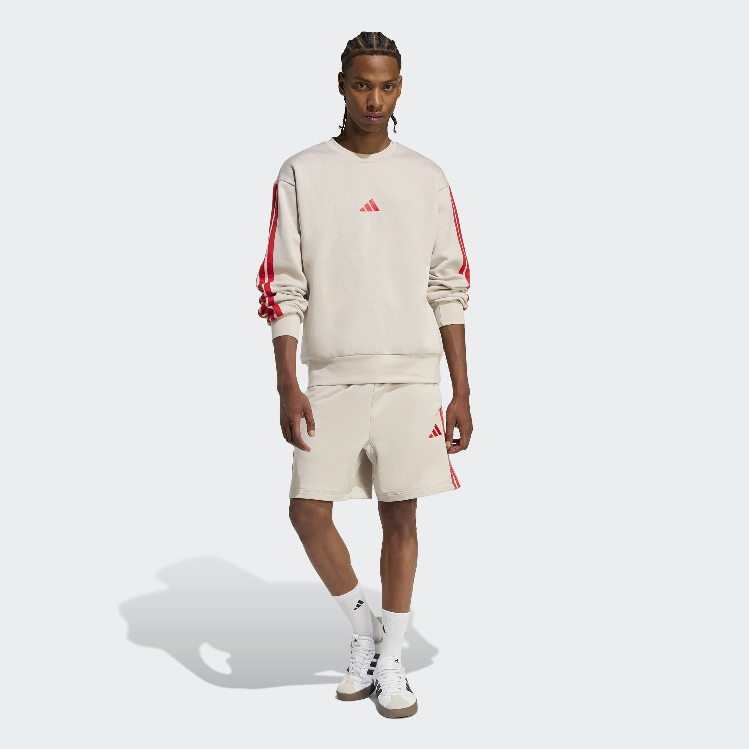 adidas Sportswear Shorts »ESSENTIALS 3-STREIFEN FRENCH TERRY«  für Laufaktivitäten und sportliche Anlässe, mit Kordelverschluss