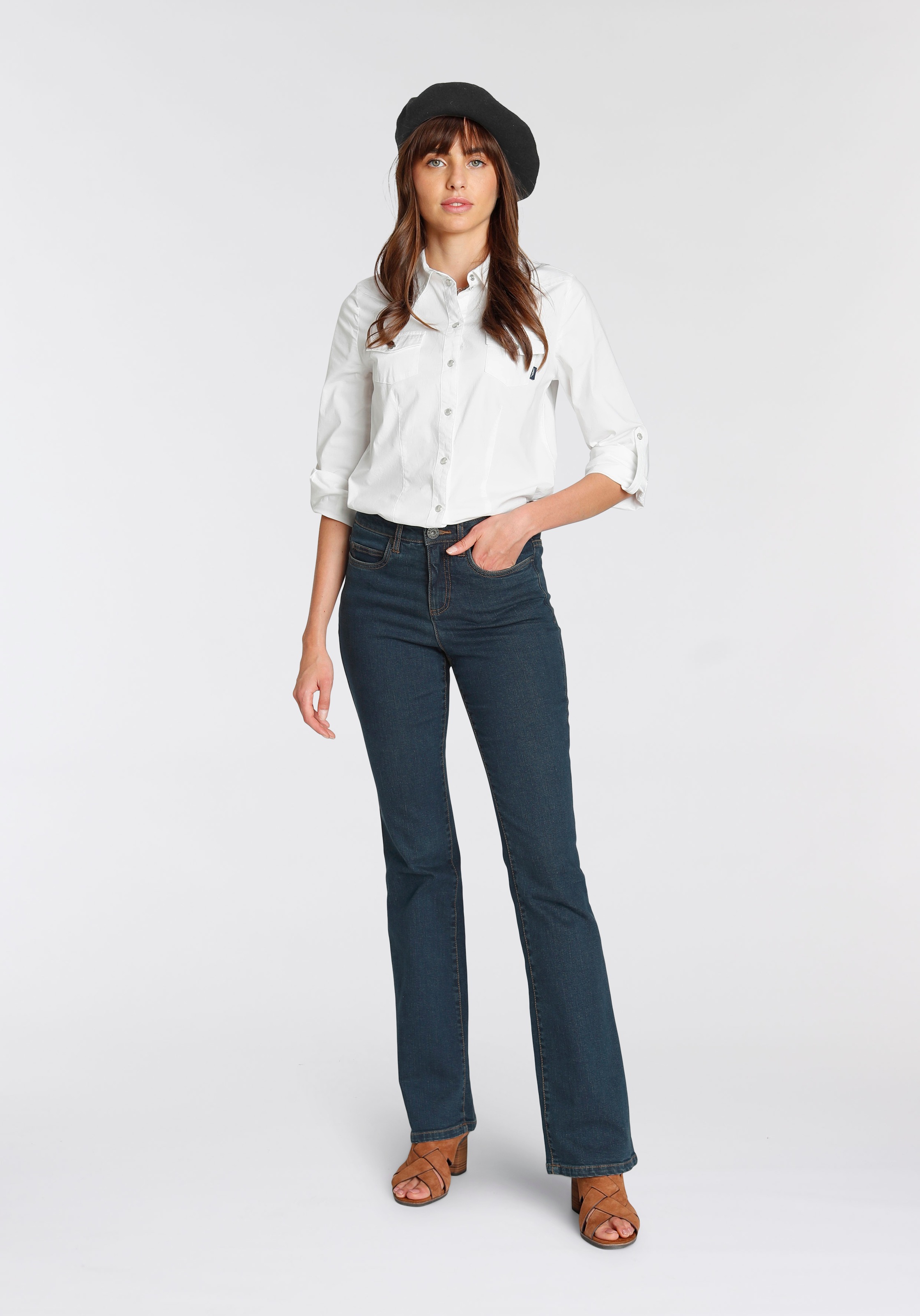 Arizona Bootcut-Jeans »Comfort-Fit«, High Waist Shop Online im OTTO