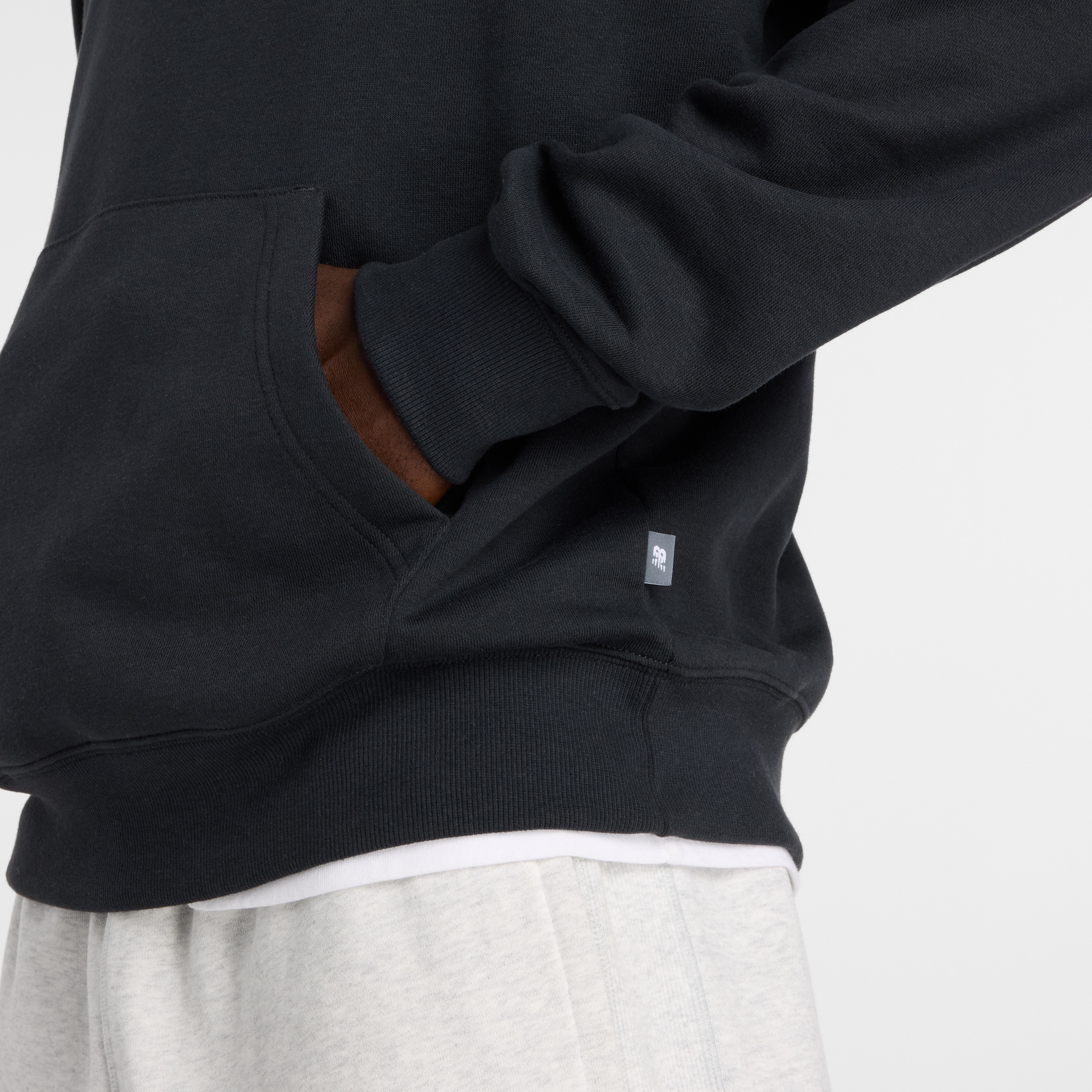 New Balance Kapuzensweatshirt »AAZ Mens Lifestyle Hoodie BIG TEAL«, sportlicher Stil, aus Baumwolle und Polyester, mit Kapuze
