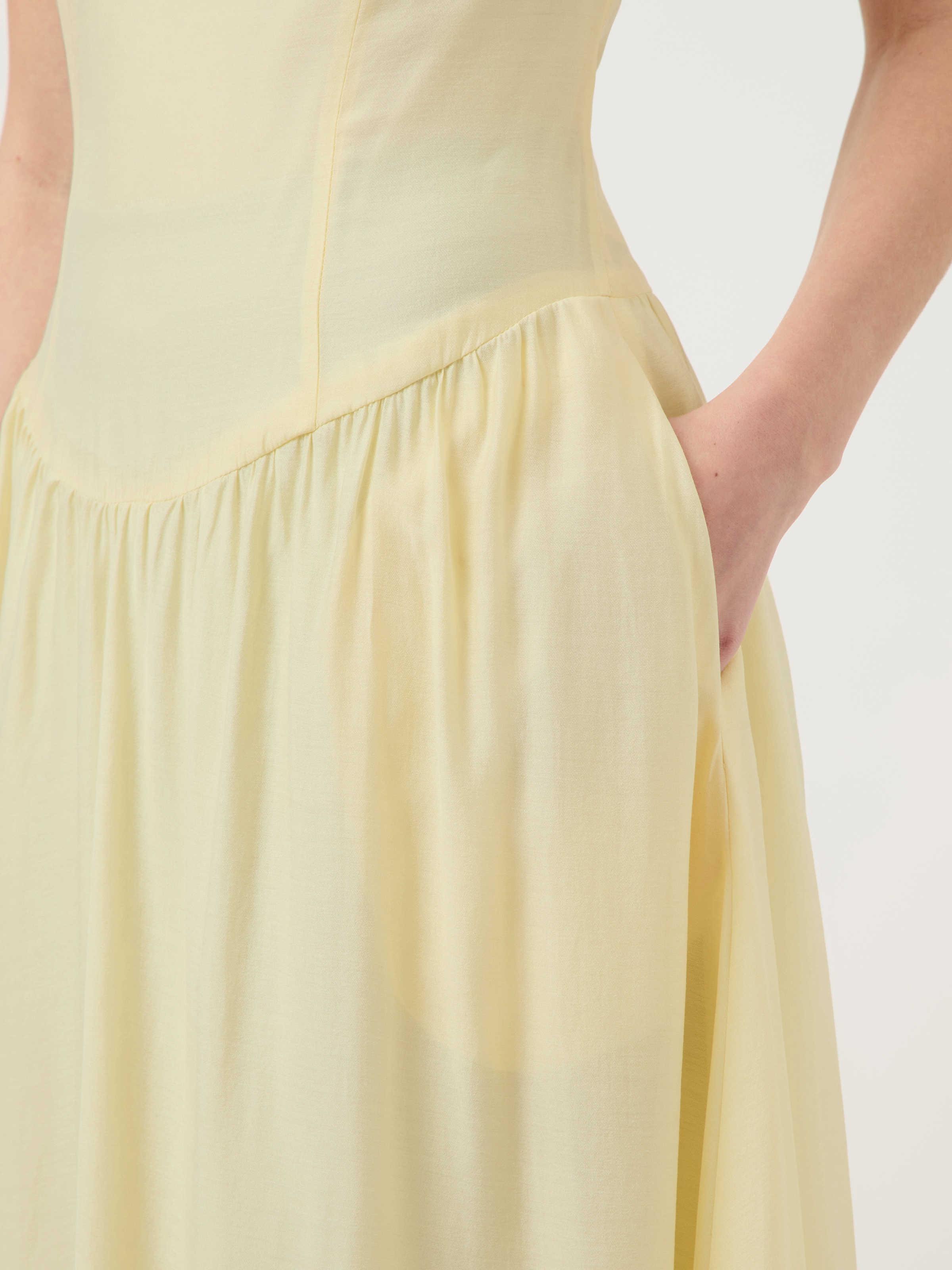 Y.A.S Sommerkleid »YASKRISSI SL BUBBLE HEM LONG DRESS NOOS«