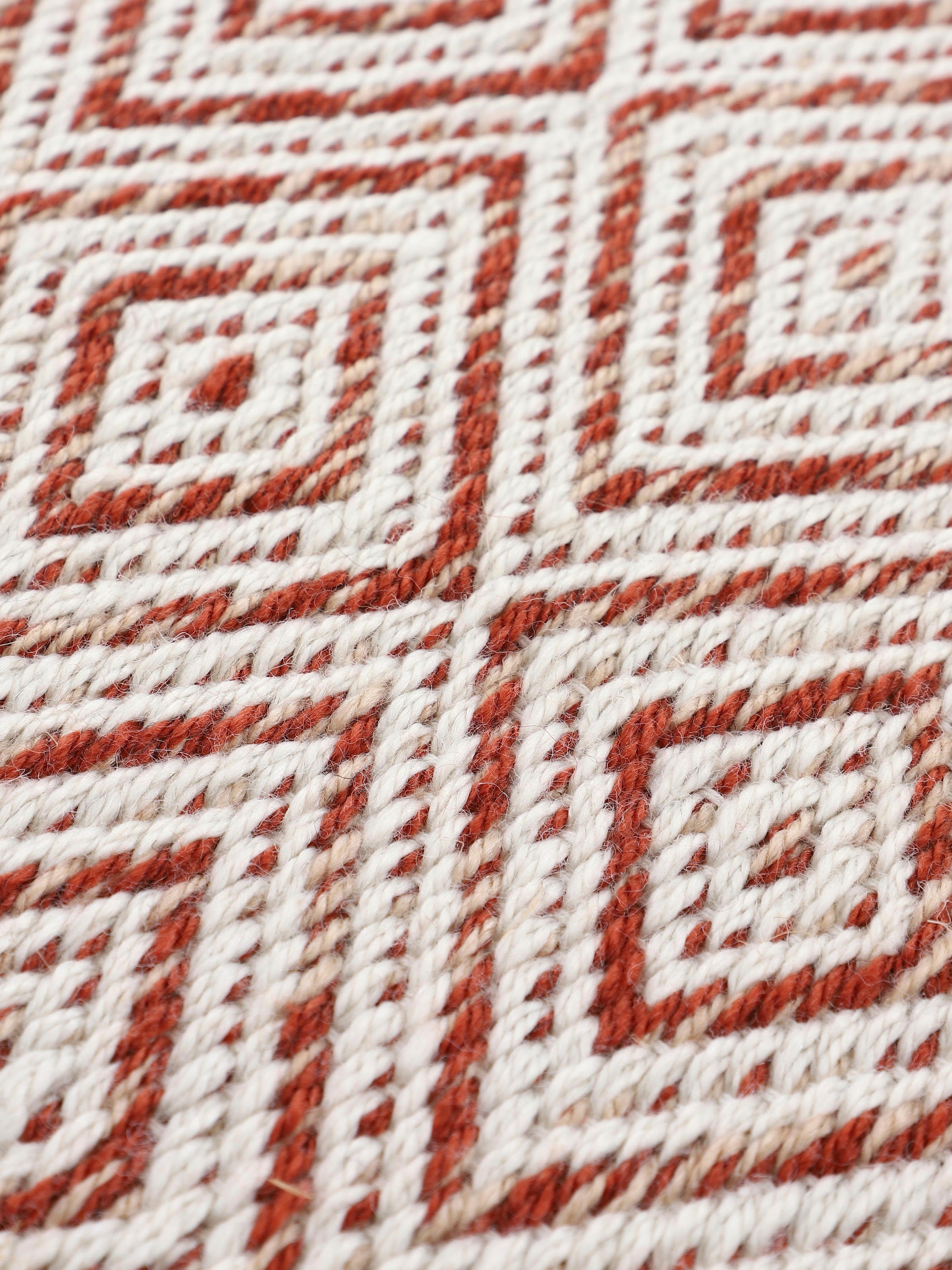carpetfine Teppich »Frida 200«, 7 mm Höhe, Wendeteppich, 100% recyceltem Material (PET), Flachgewebe, Sisal Optik, Pflegeleicht und Robust, In- und Outdoor geeignet, Wetterfest und UV-beständig für Balkon, Terrasse, Garten, Wohn- und Schlafzimmer