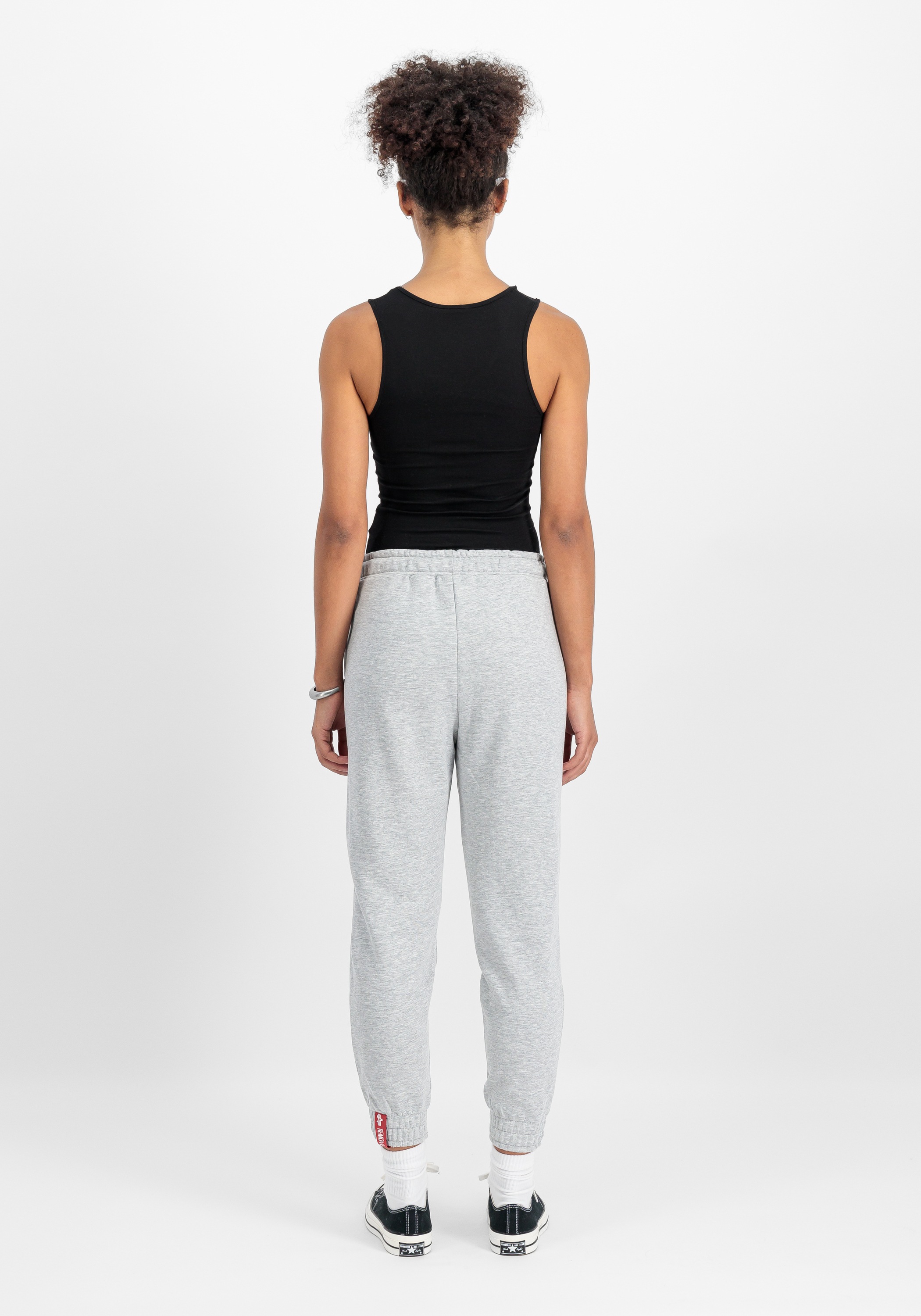 Alpha Industries Jogginghose »Alpha Industries Women - Jogger Basic Jogger Small Logo Wmn«