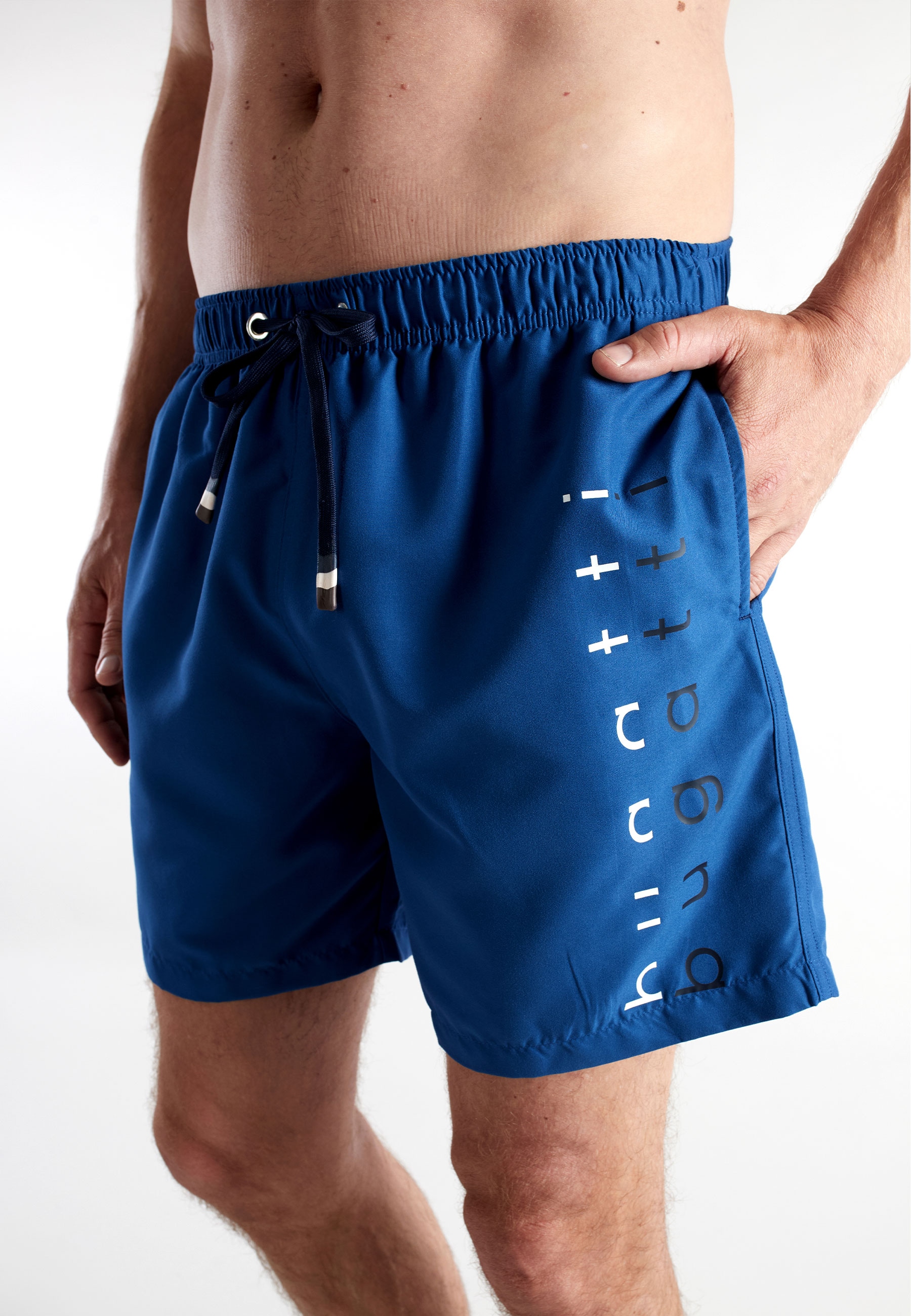 bugatti Badeshorts basic, mit Logodruck, mit Kordelzug, bequem