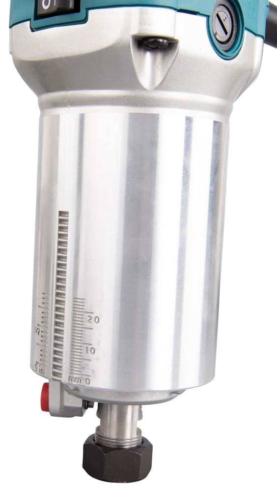 Makita Fräse »Multifunktionsfräse »RT0702CX2J« im Makita Makpac Koffer Gr.4« vielseitig einsetzbare Multifunktionsfräse,  710 W, 6/8 mm, Leerlaufdrehzahl; 10000 - 34000 min⁻¹