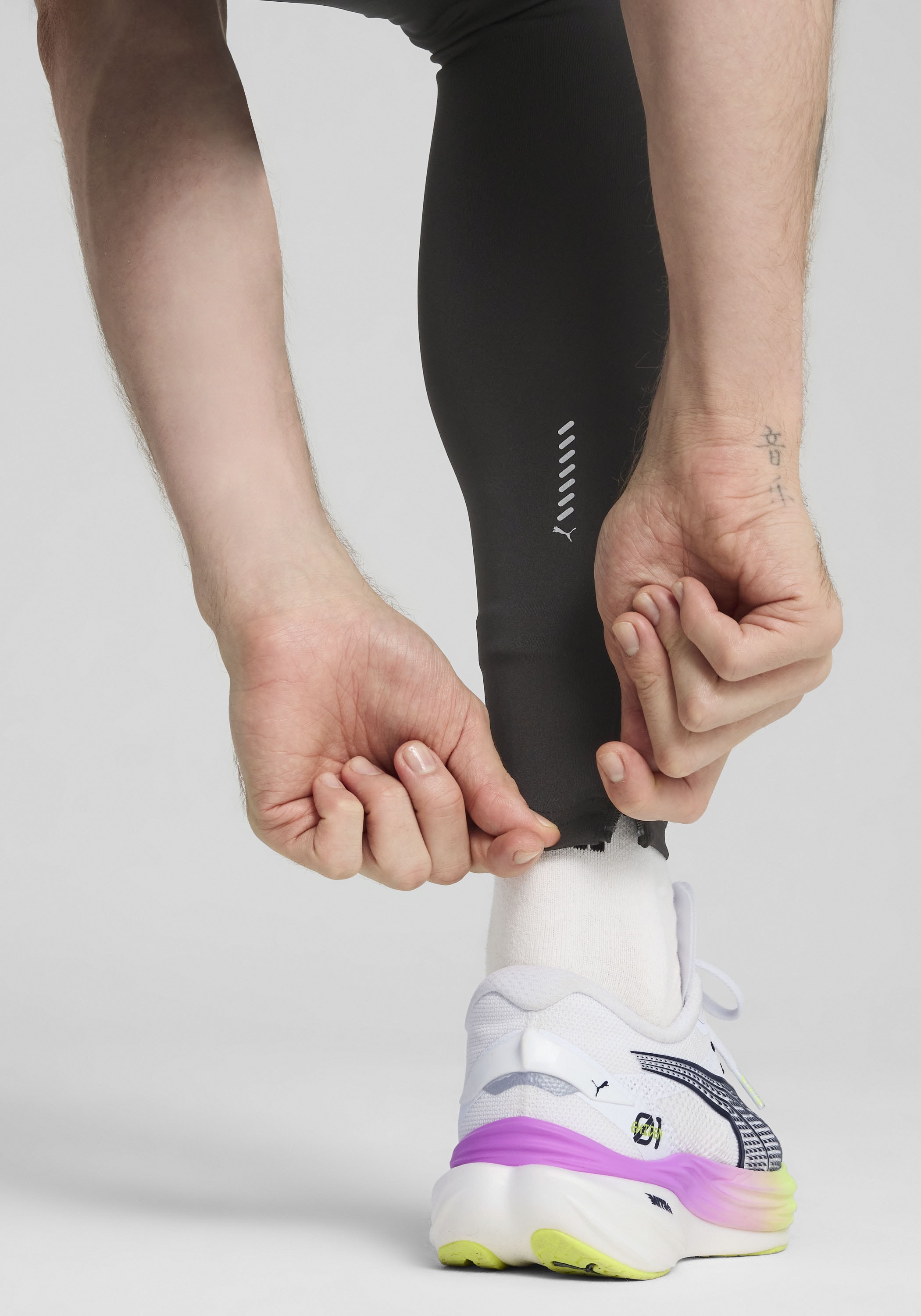 PUMA Lauftights »M RUN VELOCITY FL TIGHT«  mit DryCELL Technologie, atmungsaktiv, Slim Fit, mit Gesäßtasche