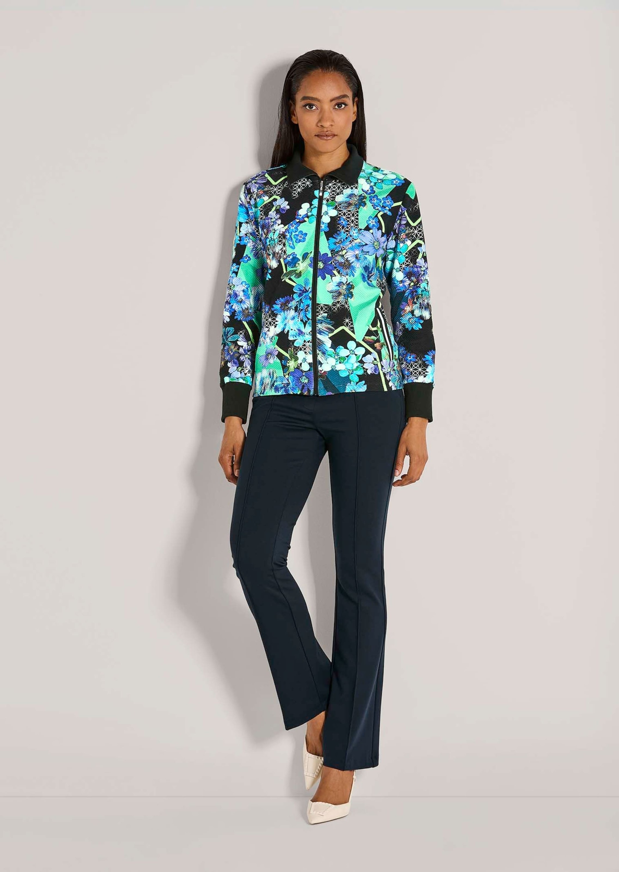 MADELEINE Kurzjacke »Blouson Florale Stretchjacke mit Reißverschluss« Modische Shirtjacke