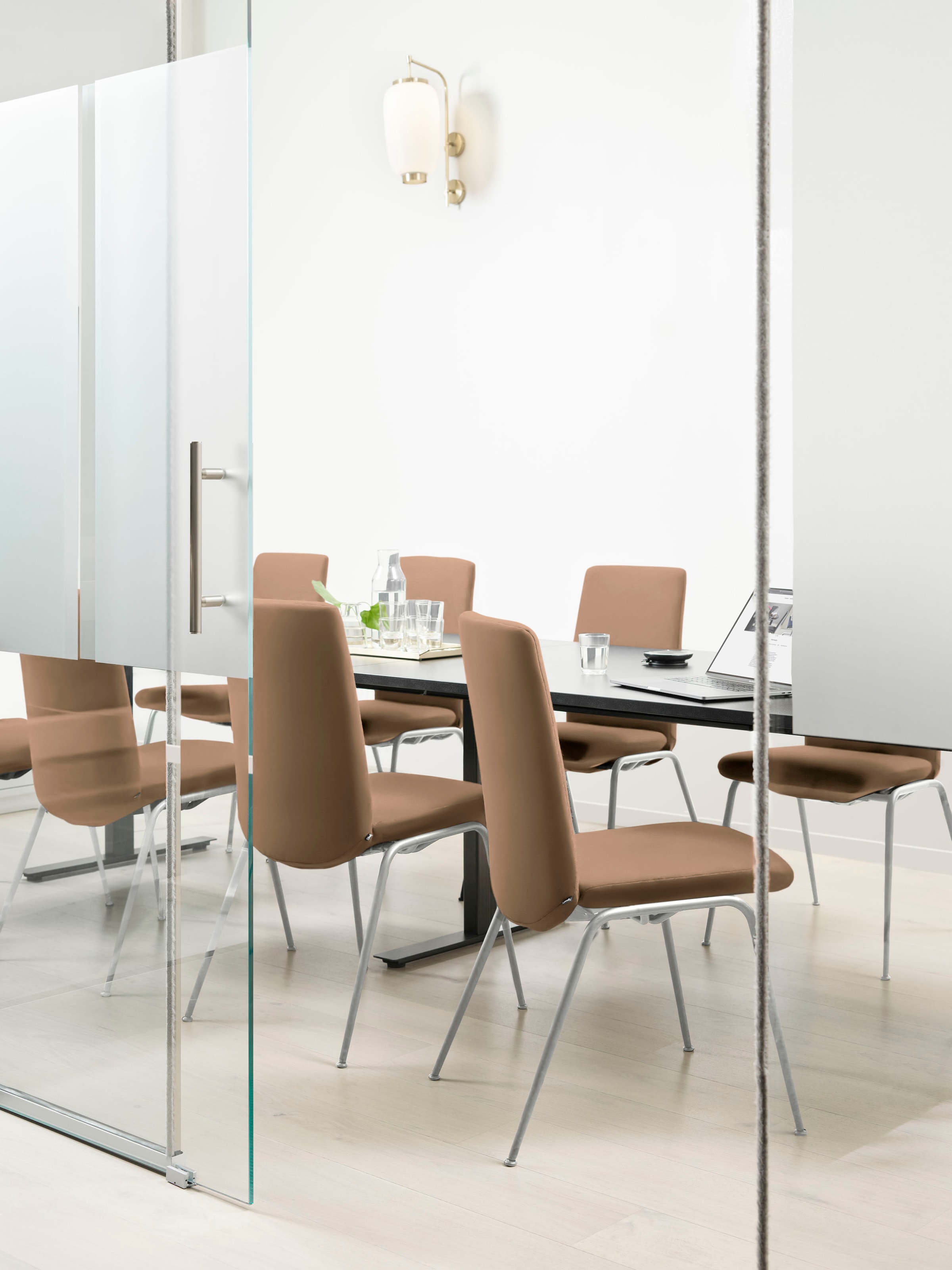 Stressless® Polsterstuhl »Laurel«, Leder BATICK, Low Back, Größe L, mit Beinen aus Stahl in Chrom matt