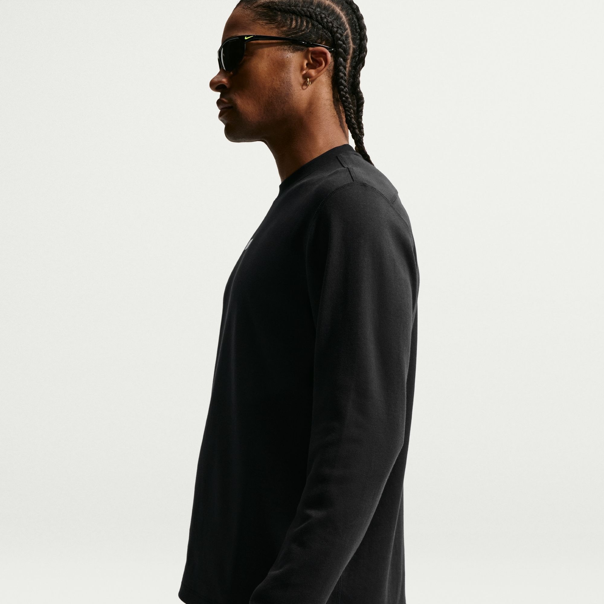Nike Sportswear Sweatshirt »Nike Sportswear Club Men's Long-Sleeve Varsity Crew«, mit Varsity-inspiriertem Design, in den Größen S bis XXXL erhältlich
