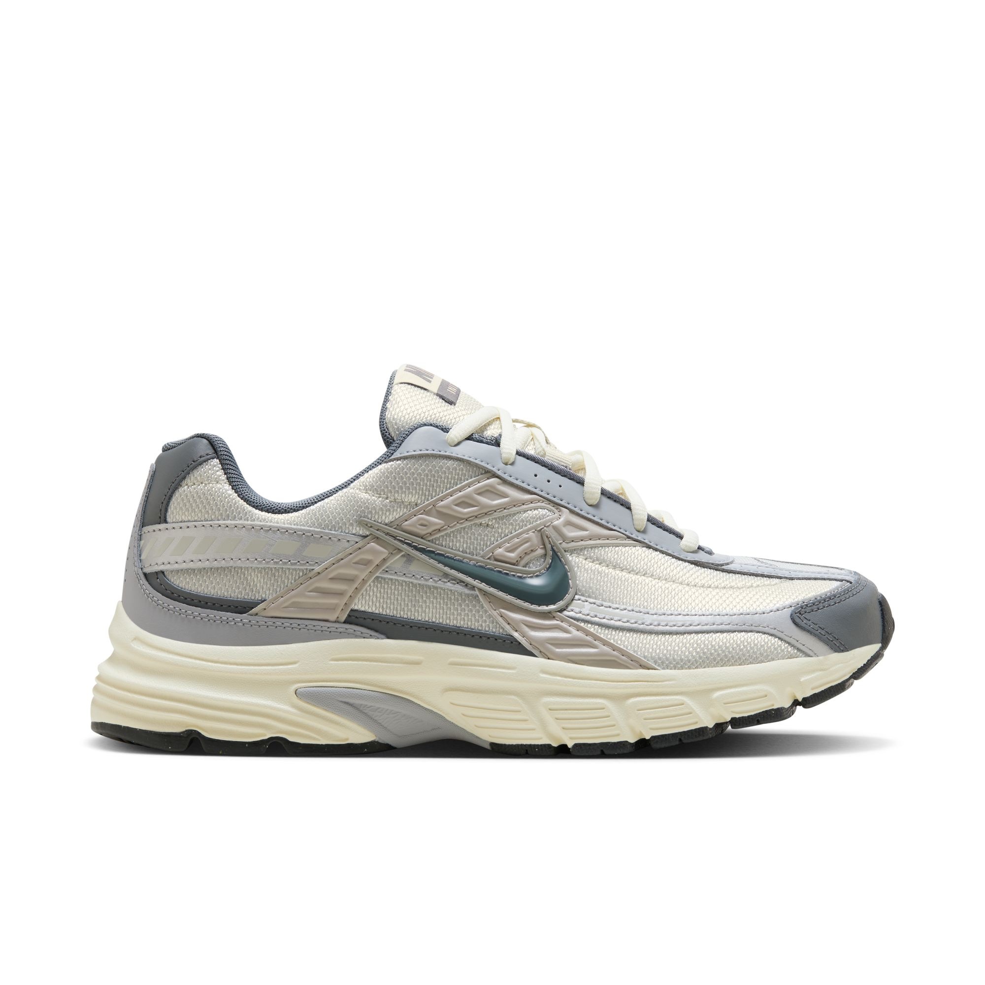 Nike Sportswear Sneaker »INITIATOR«  inspririert vom Design des Nike P-6