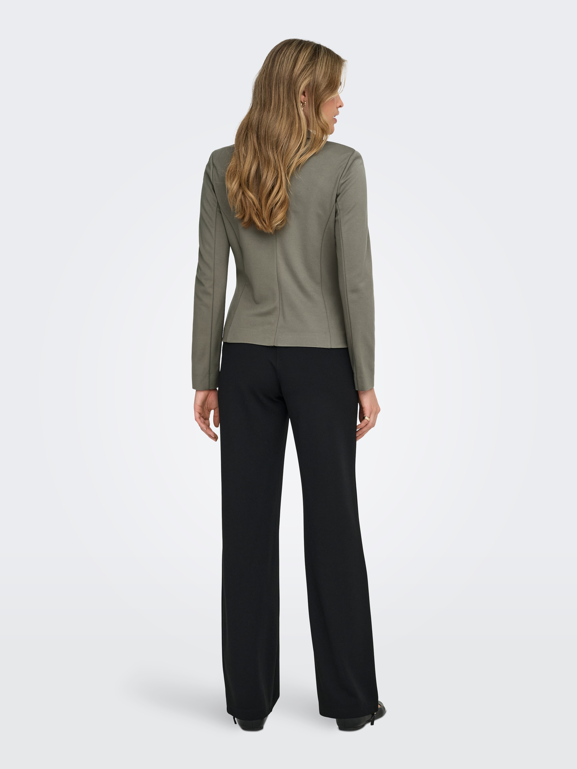 ONLY Jerseyblazer »ONLPOPTRASH – 2-Knopf Blazer mit taillierter Silhouette« regular fit, Milano Rib, Materialmix, Reverskragen, unifarben