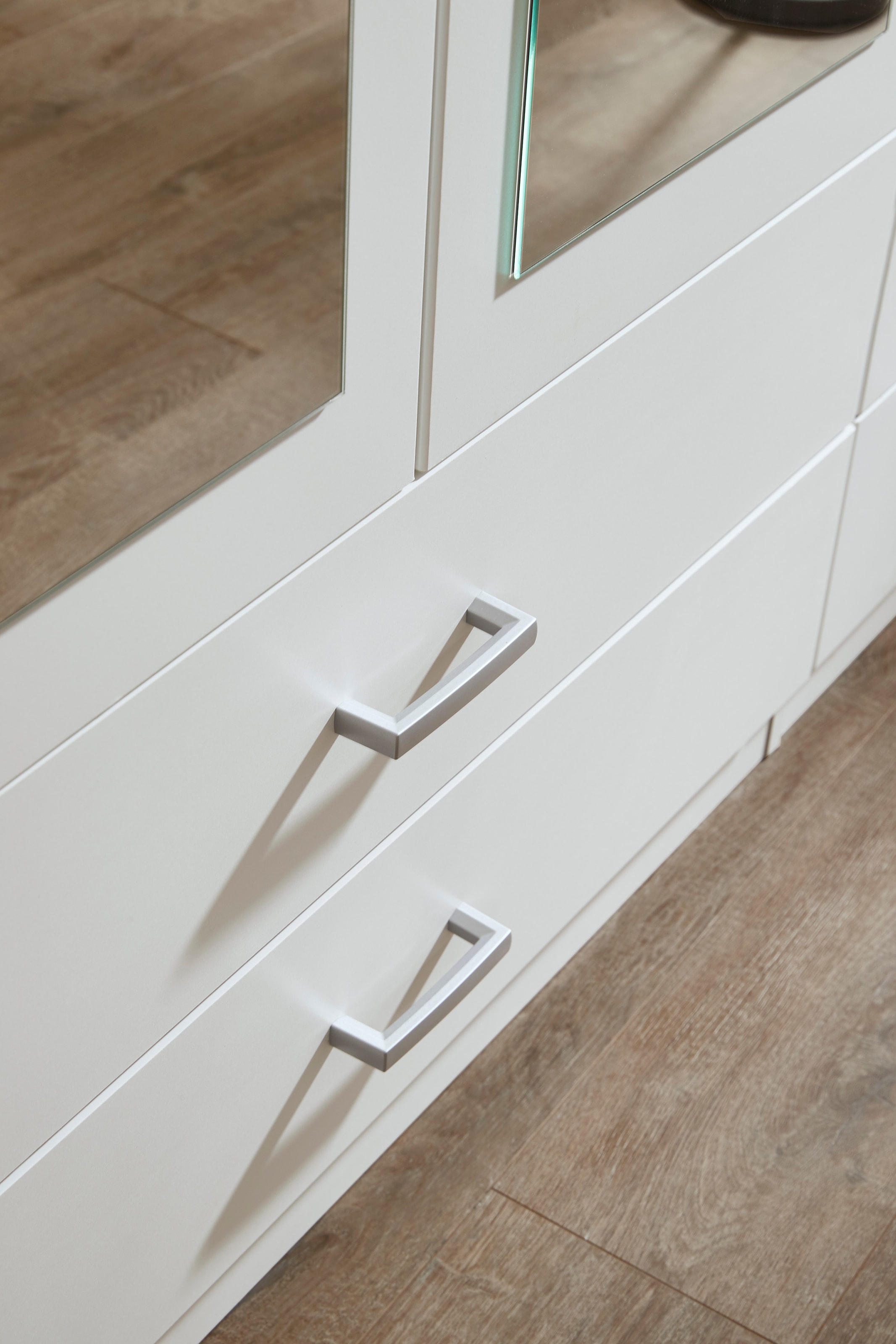 rauch Kleiderschrank »Schrank Garderobe Wäscheschrank GAMMA in 3 Breiten« viel Stauraum mit 6 Schubladen, mit Spiegel TOPSELLER MADE IN GERMANY