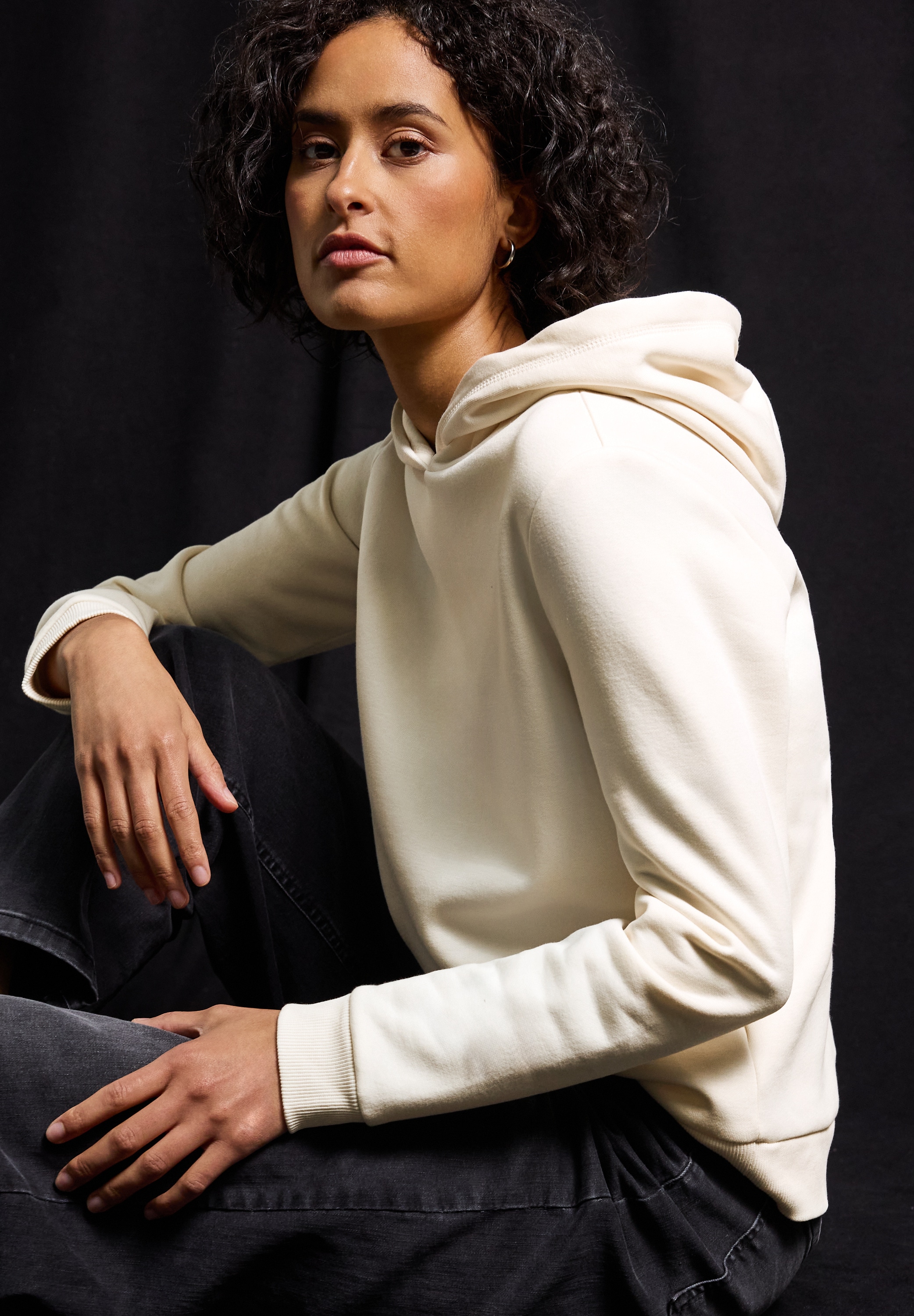 STREET ONE Sweatshirt , mit Kapuze
