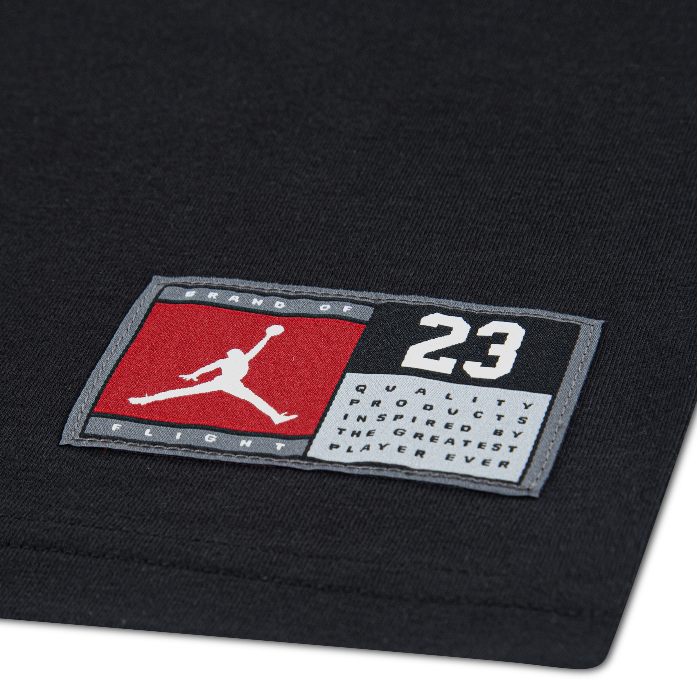 Jordan T-Shirt »PRACTICE FLIGHT SS TEE« mit Jordan-23-Schriftzug, Kurzarmdesign, aus Baumwolle und Polyester