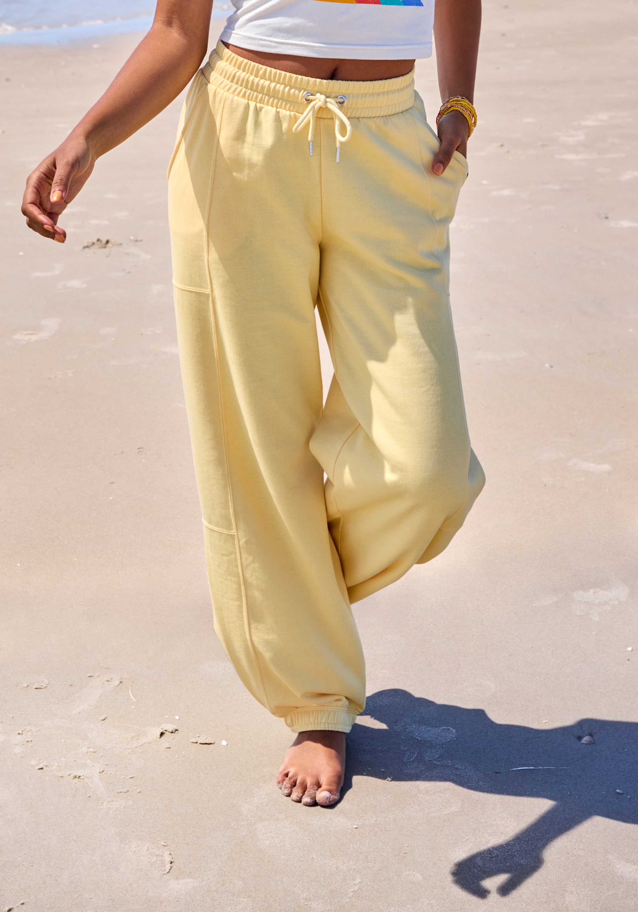 Bench. Sweathose  mit seitlichen Eingrifftaschen, Loungewear