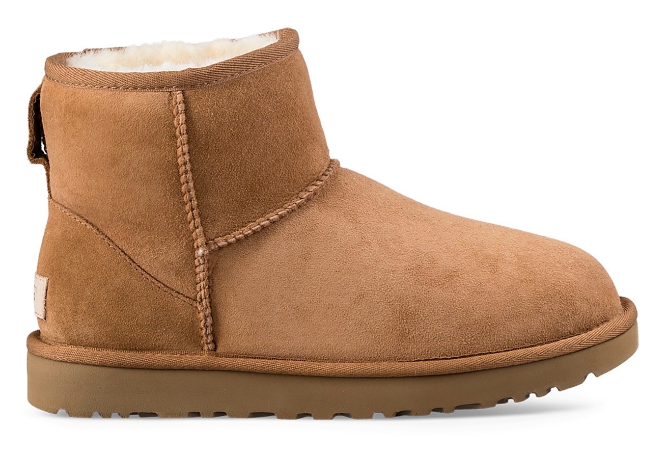 UGG Winterboots »Classic Mini 2«, Snowboots, Winterstiefel, Schlupfstiefel mit Lammfell, Weite schmal