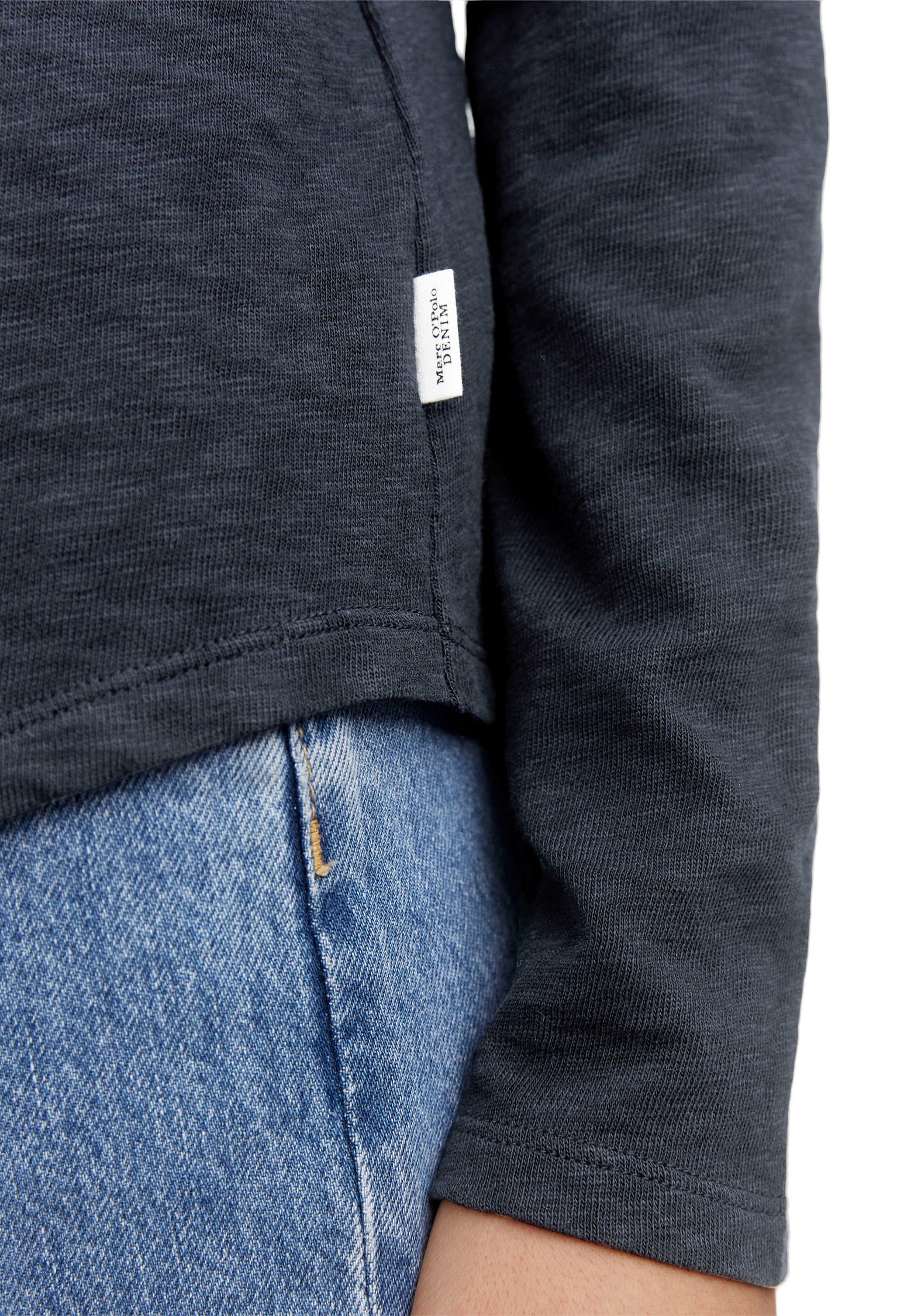 Marc O'Polo DENIM Langarmshirt, mit Rollkante am V-Ausschnitt
