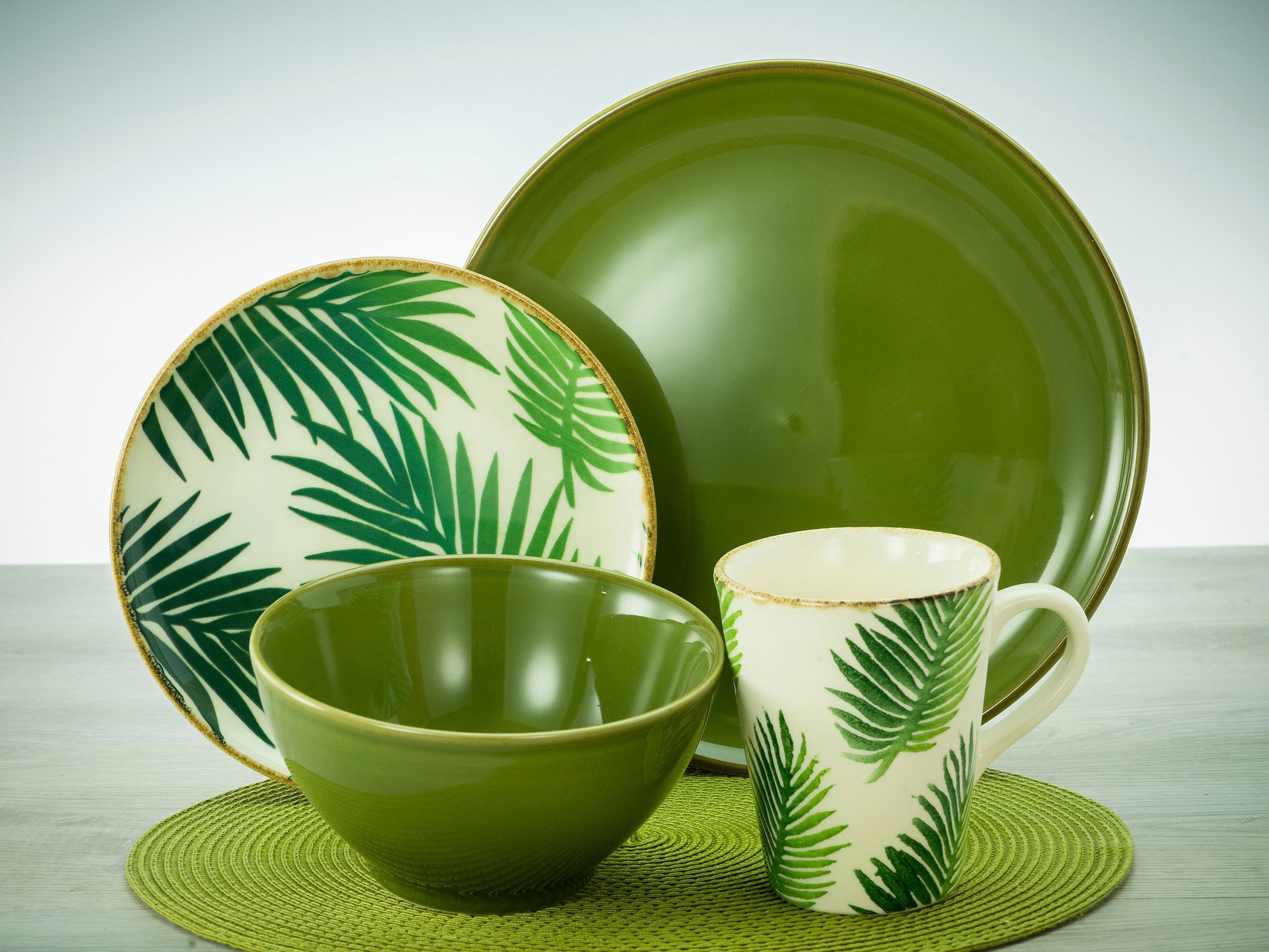 CreaTable Kombiservice »Geschirr-Set Ibiza«, (Set, 16 tlg., Kaffeeservice und Tafelservice im Set, für 4 Personen), Service, mit tropischem Dekor, Made in Europe, 16 Teile für 4 Personen