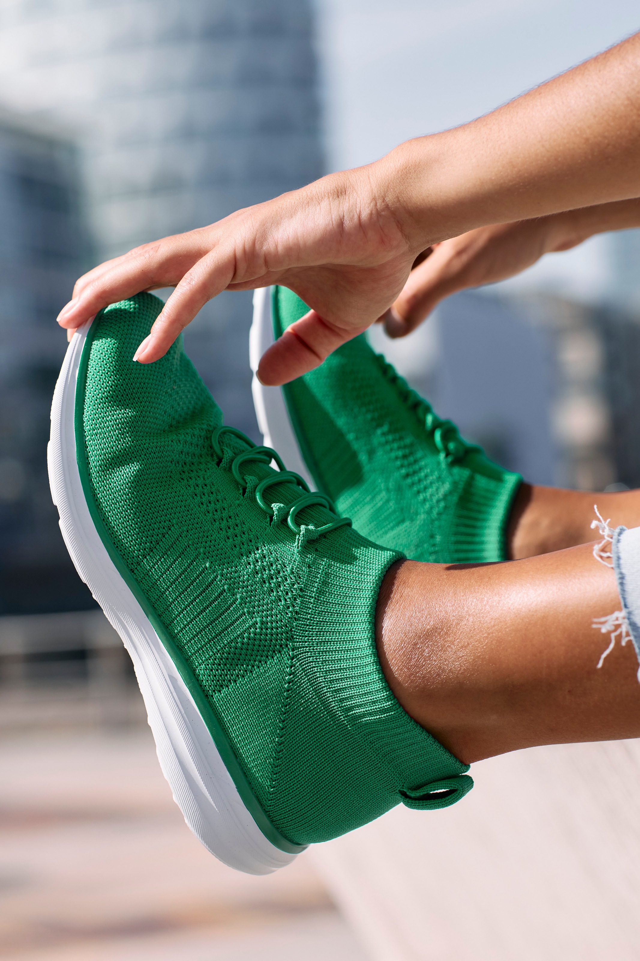 LASCANA Sneaker, Slipper, Halbschuh, ultraleicht und bequem zum Reinschlüpfen VEGAN