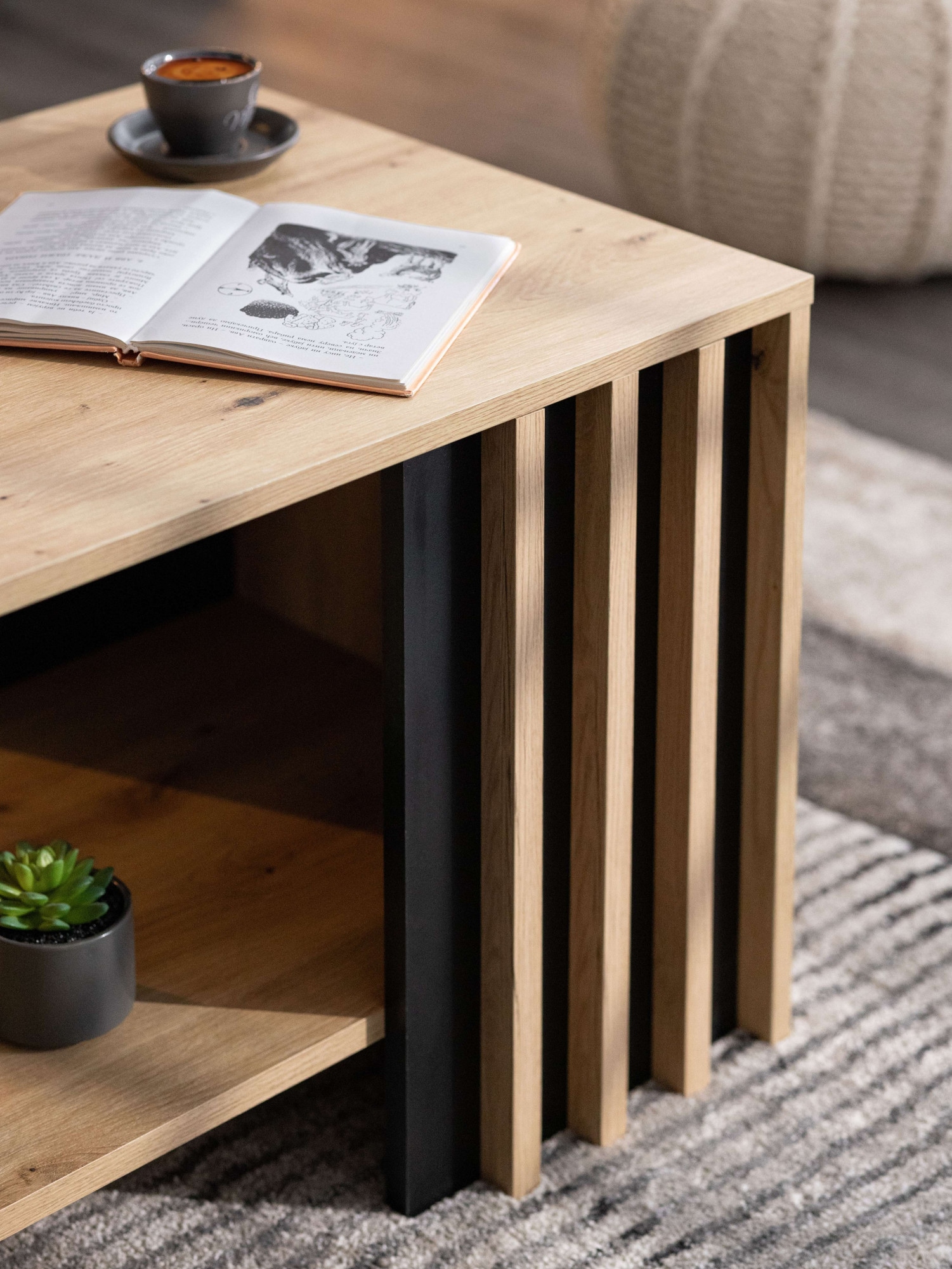 Home affaire Couchtisch »Laval, Wohnzimmertisch, Sofatisch, Beistelltisch, Kaffeetisch« Eleganter Couchtisch mit viel Stauraum, Lamellen-Optik