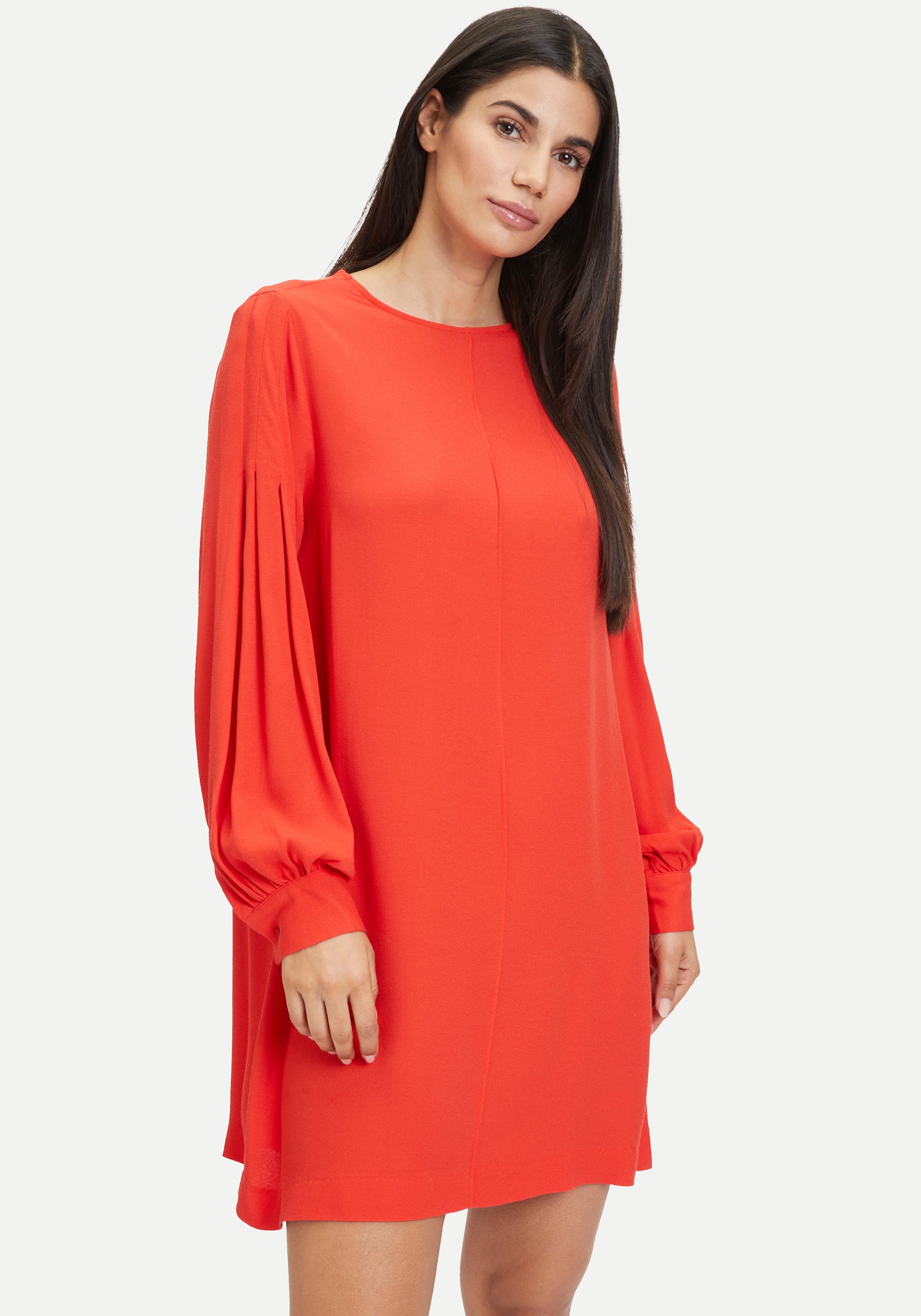 Tamaris A-Linien-Kleid, mit Rundhalsausschnitt- NEUE OTTO KOLLEKTION online bei