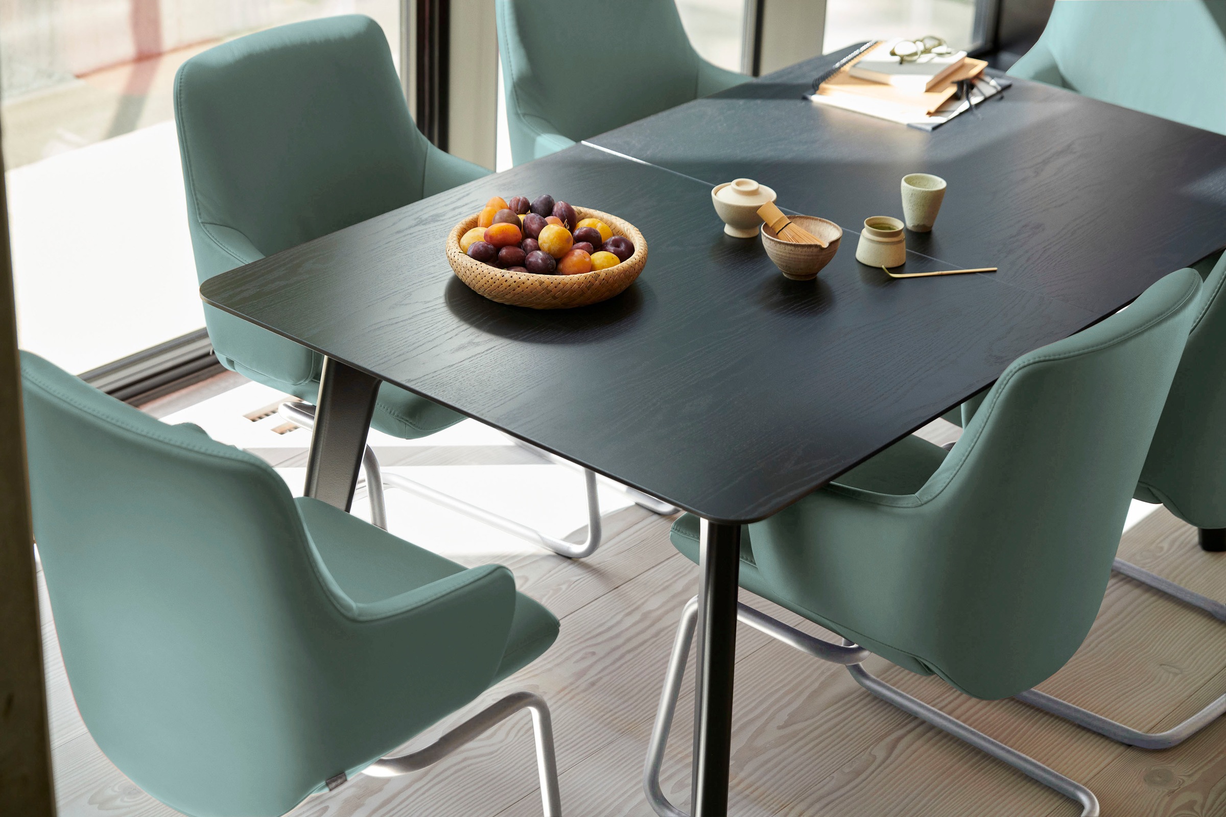 Stressless® Polsterstuhl »Laurel«, Leder PALOMA, Low Back mit Armlehne, Größe L, mit Beinen aus Stahl in Chrom glänzend