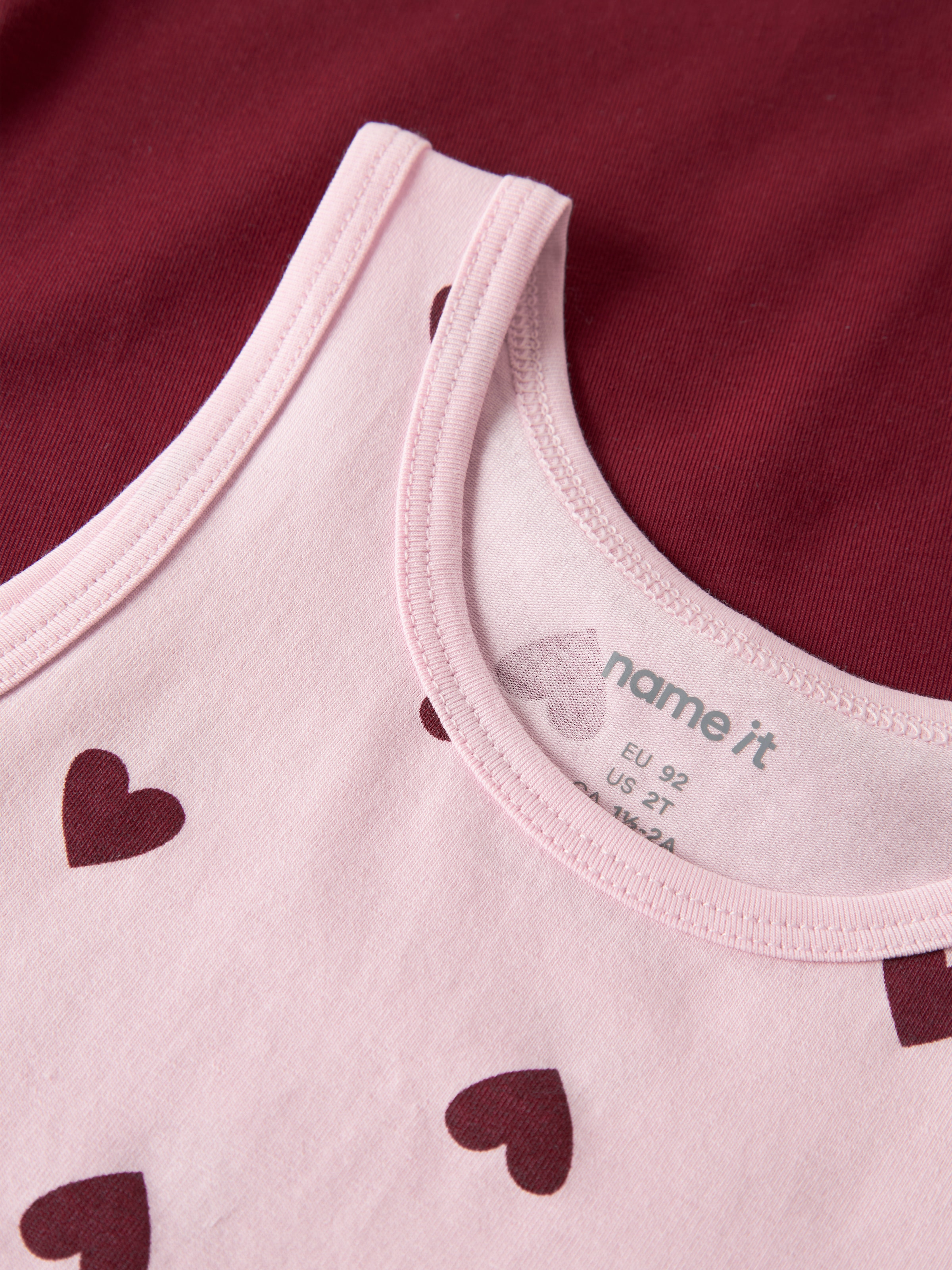 Name It Unterhemd »NMFTANK TOP 2P CUTIE HEART NOOS« Packung, 2 Stk. Baumwollmischung, uni und bedruckt im Set