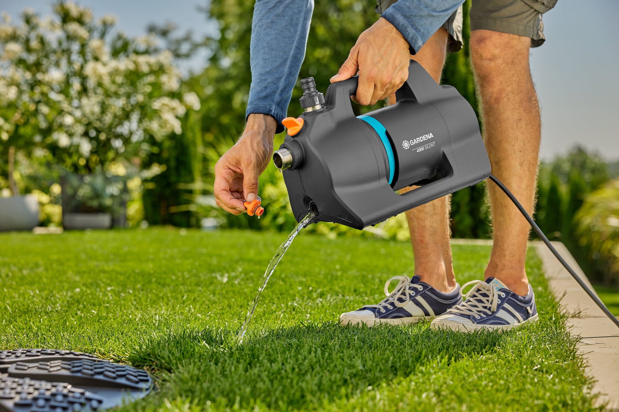 GARDENA Gartenpumpe »4300 Silent«, ideal für ambitionierte Einsteiger, 4300 l/h, 650 W