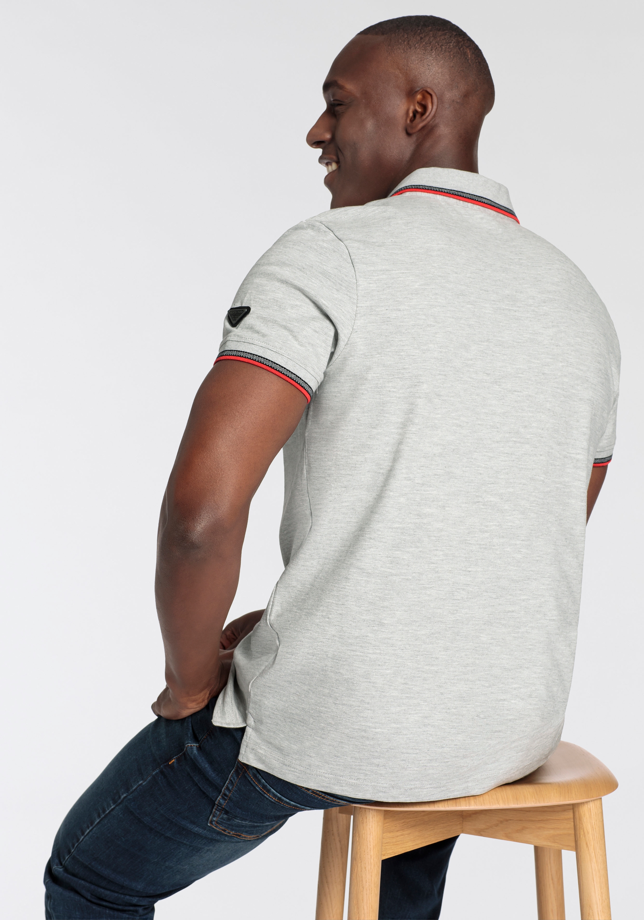 Bruno Banani Poloshirt, Kurzarm, schmal geschnitten, Colourblocking-Optik