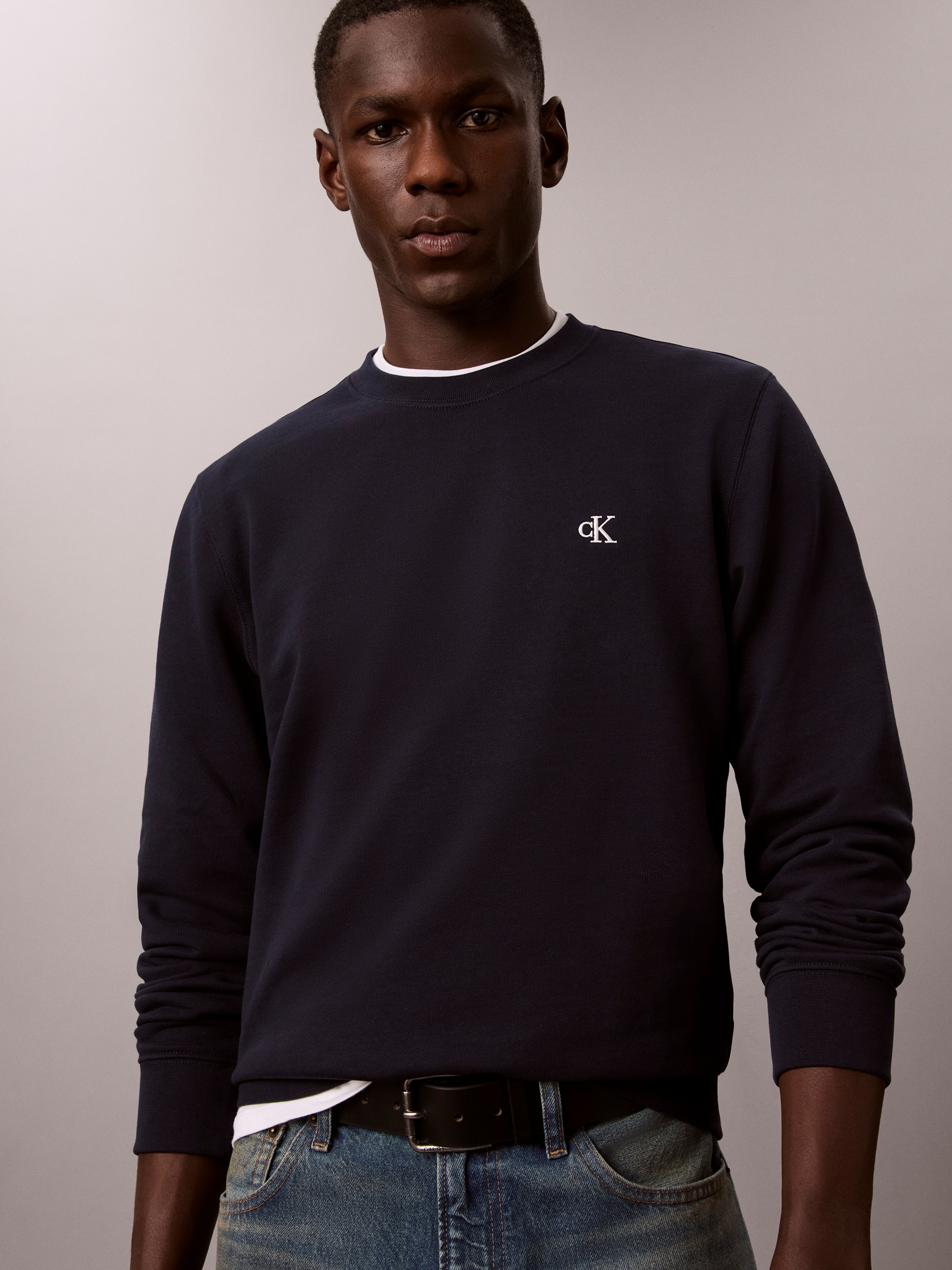 Calvin Klein Jeans Sweatshirt , Rundhalsuasschnitt, Regular Fit, Logo-Stickerei
