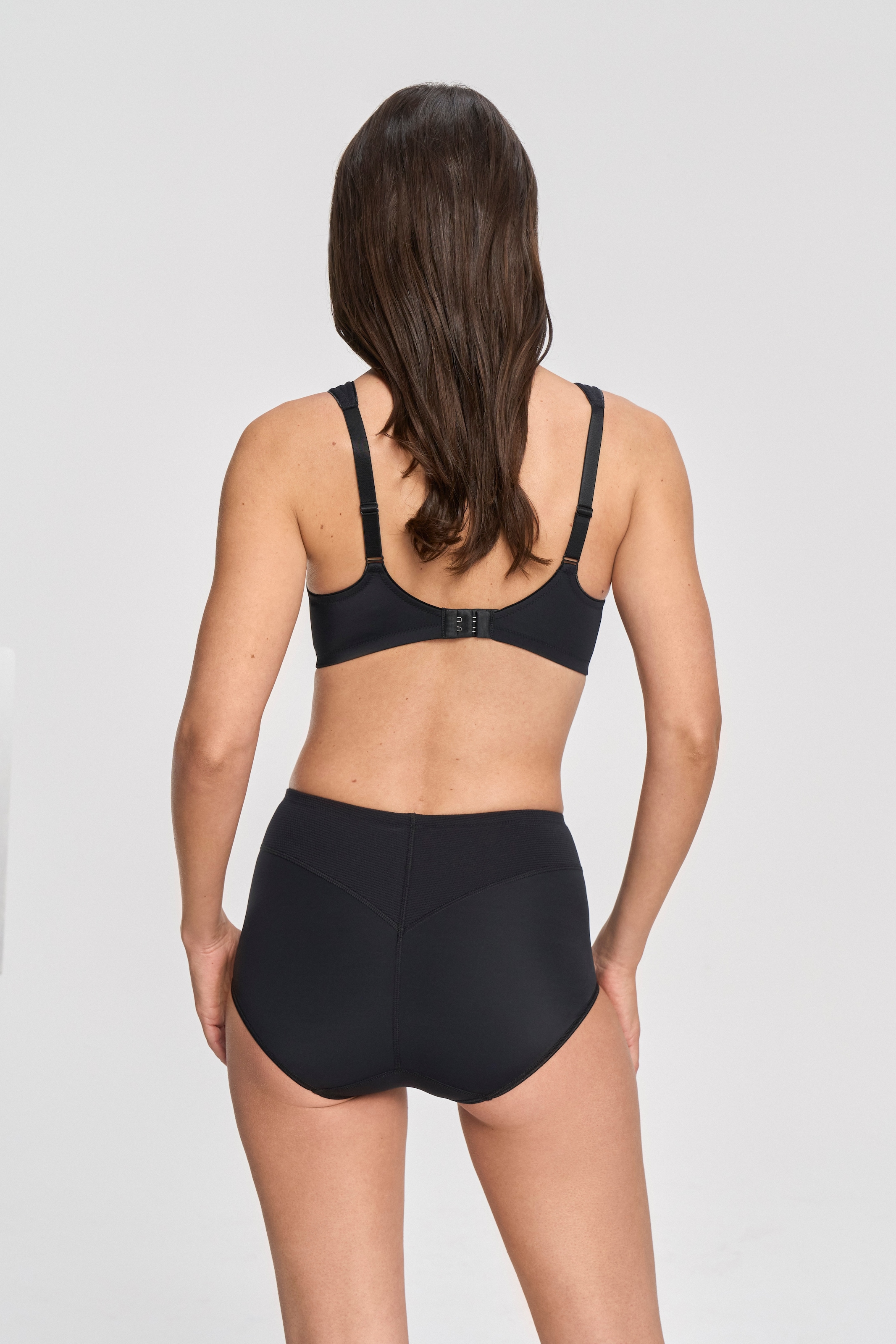 Susa Bügelloser BH »Capri« vorgeformte Cups, Mikrofaser, Komfort-Träger, bequem