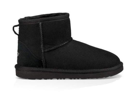 UGG Winterboots »Classic Mini 2«, Schlupfboot, Casula Boot in hochwertiger Twinface-Machart