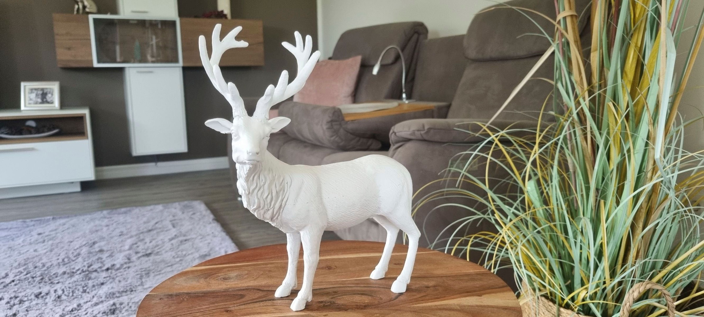 Ambiente Haus Tierfigur »Hirschfigur - stehend weiss (H) 30cm«