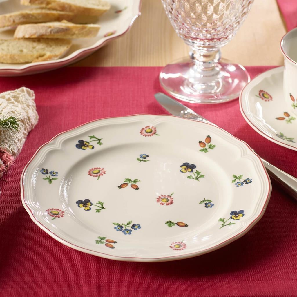 Villeroy & Boch Geschirr-Set »Kombiservice Petite Fleur 30er Set weiß« Spülmaschinengeeignet, Mikrowellengeeignet