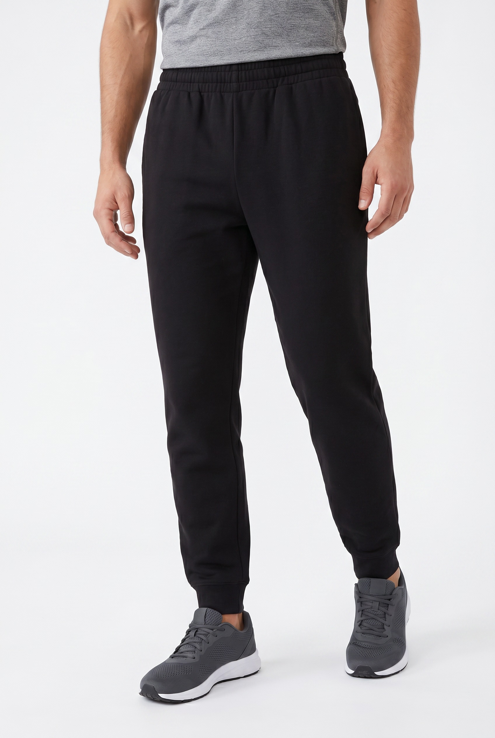PUMA Trainingshose »ESS LOGO LAB  STORY 1 SWEATPANTS TR CL«  Regular Fit, sportlicher Stil, mit Eingrifftaschen