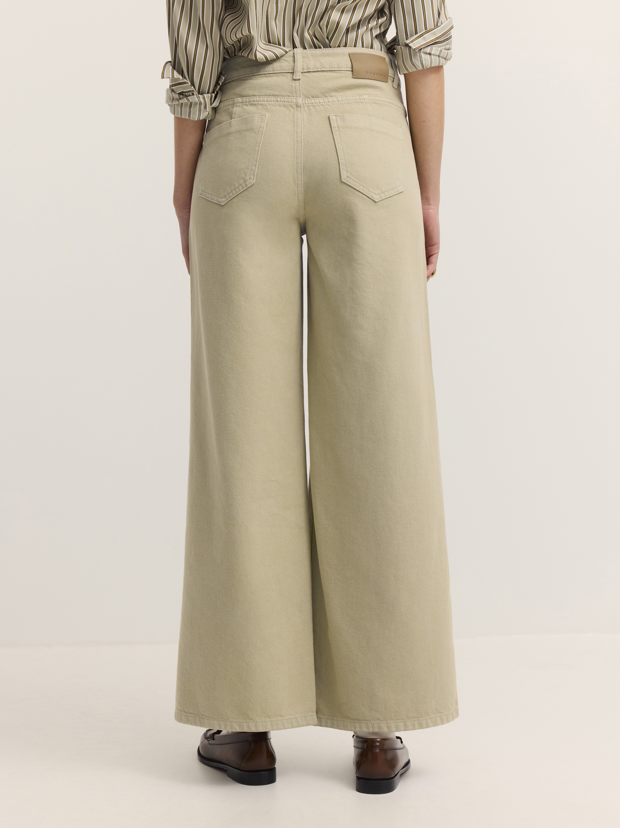 bugatti 5-Pocket-Jeans »Modern Fit« Modern Fit High Waist Baumwolle Lyocell