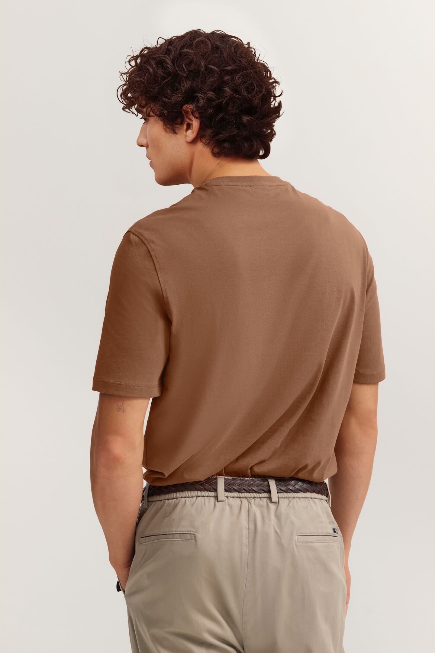 bugatti T-Shirt »Basic« aus Baumwolle Modern Fit Rundhals