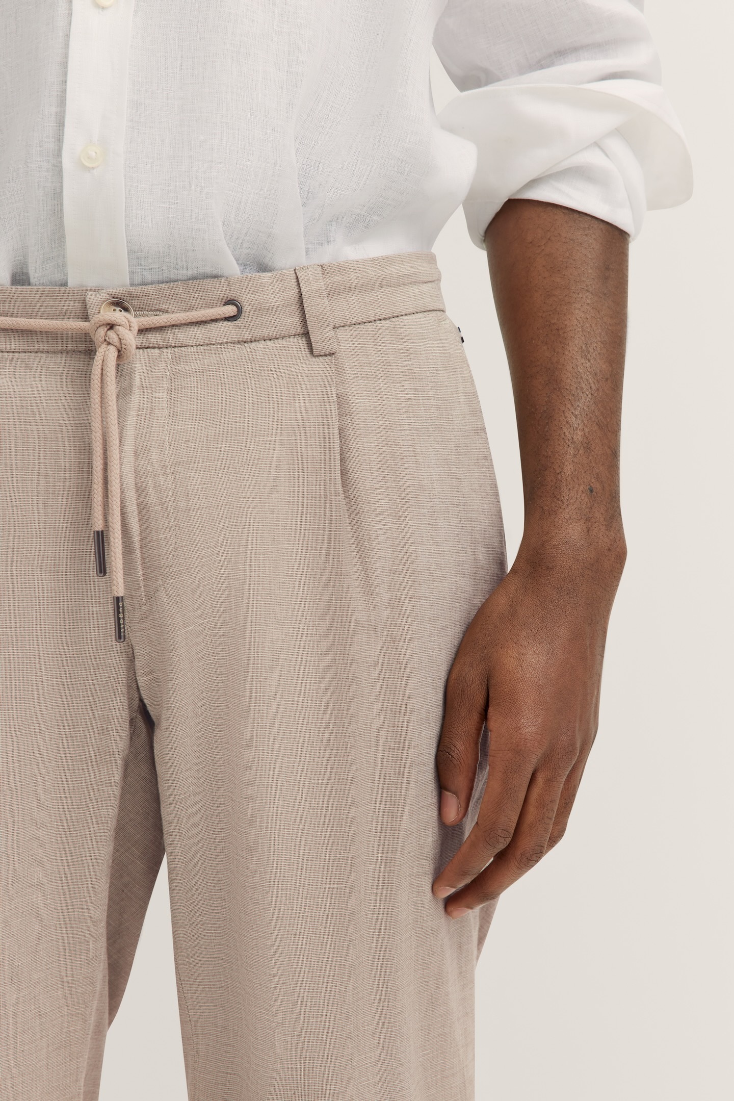 bugatti Bundfaltenhose, mit Baumwoll-Leinen-Mix
